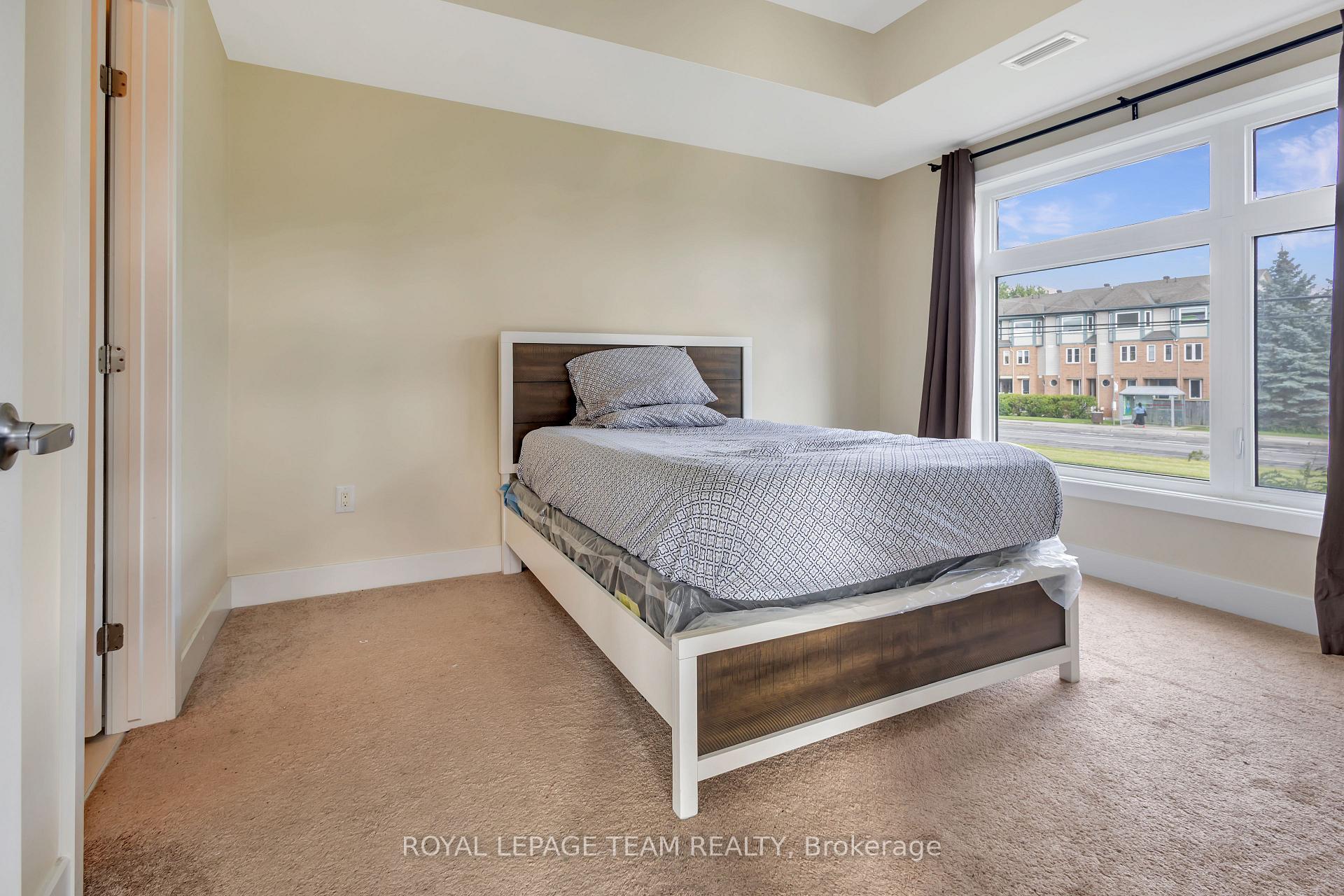 Photo 13 of Unit 215, 2785 Baseline Road, Ottawa, Redwood Park — HOMEH