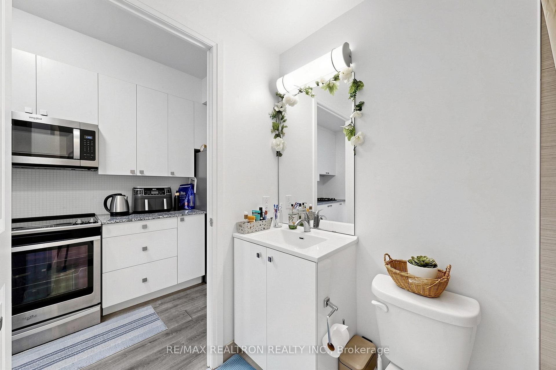 Photo 32 of Unit 108, 3655 Kingston Road, Scarborough, Scarborough Village — HOMEH