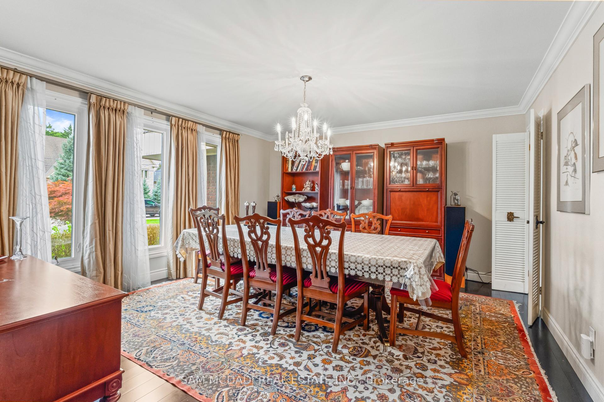 Photo 13 of 2145 Oneida Crescent, Mississauga, Erindale — HOMEH