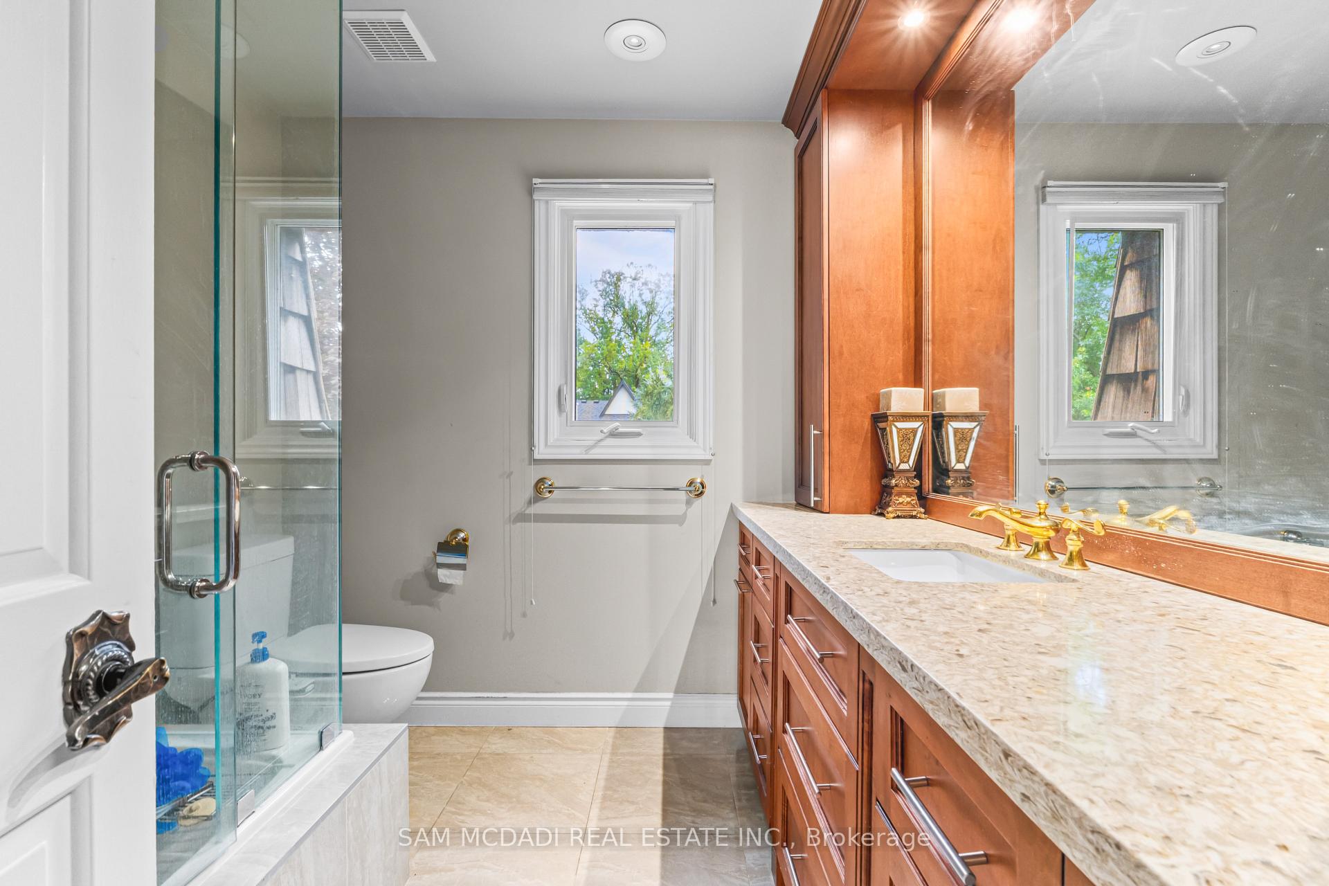 Photo 27 of 2145 Oneida Crescent, Mississauga, Erindale — HOMEH