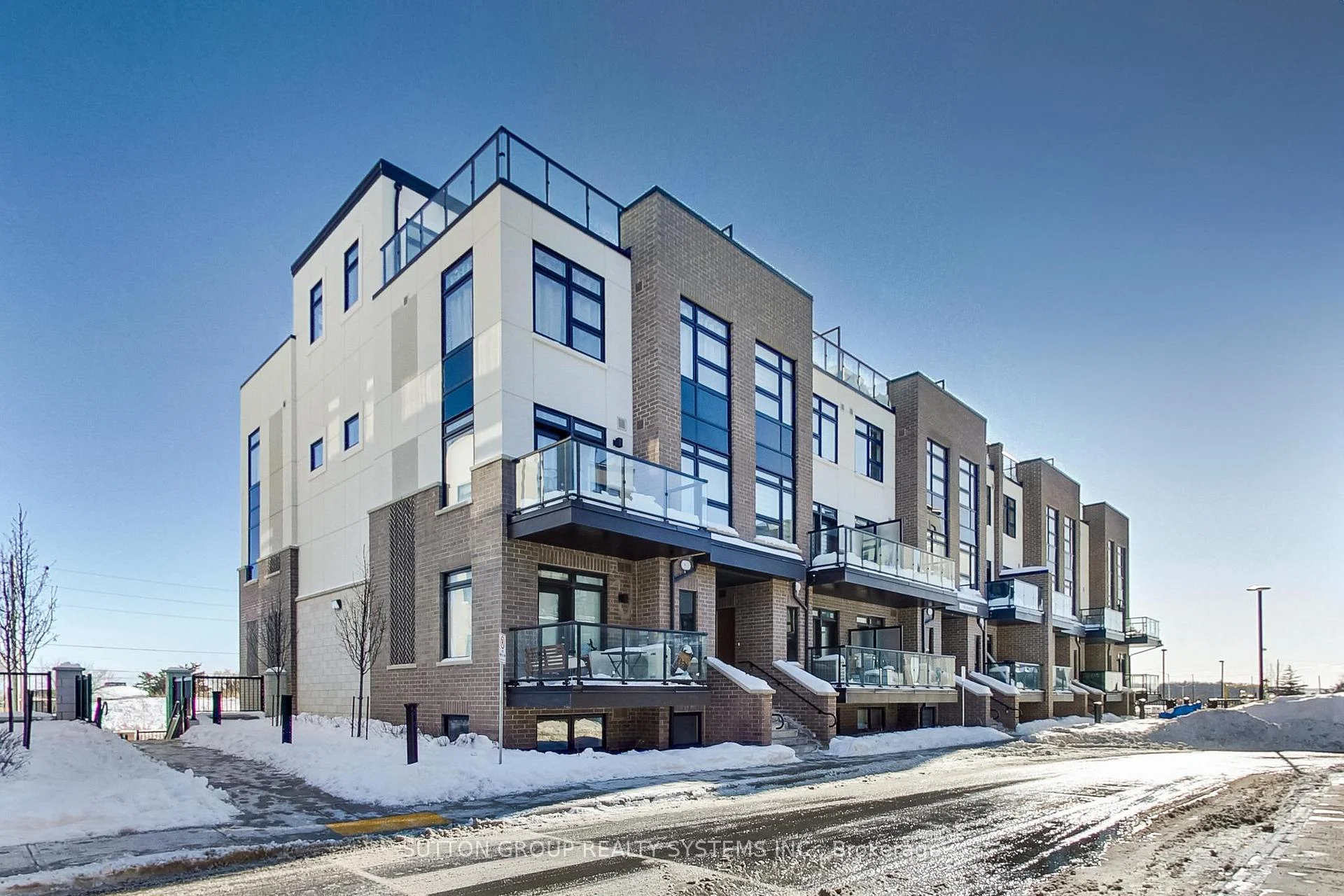 Photo 6 of Unit 114, 1585 Rose Way, Milton, Cobban — HOMEH