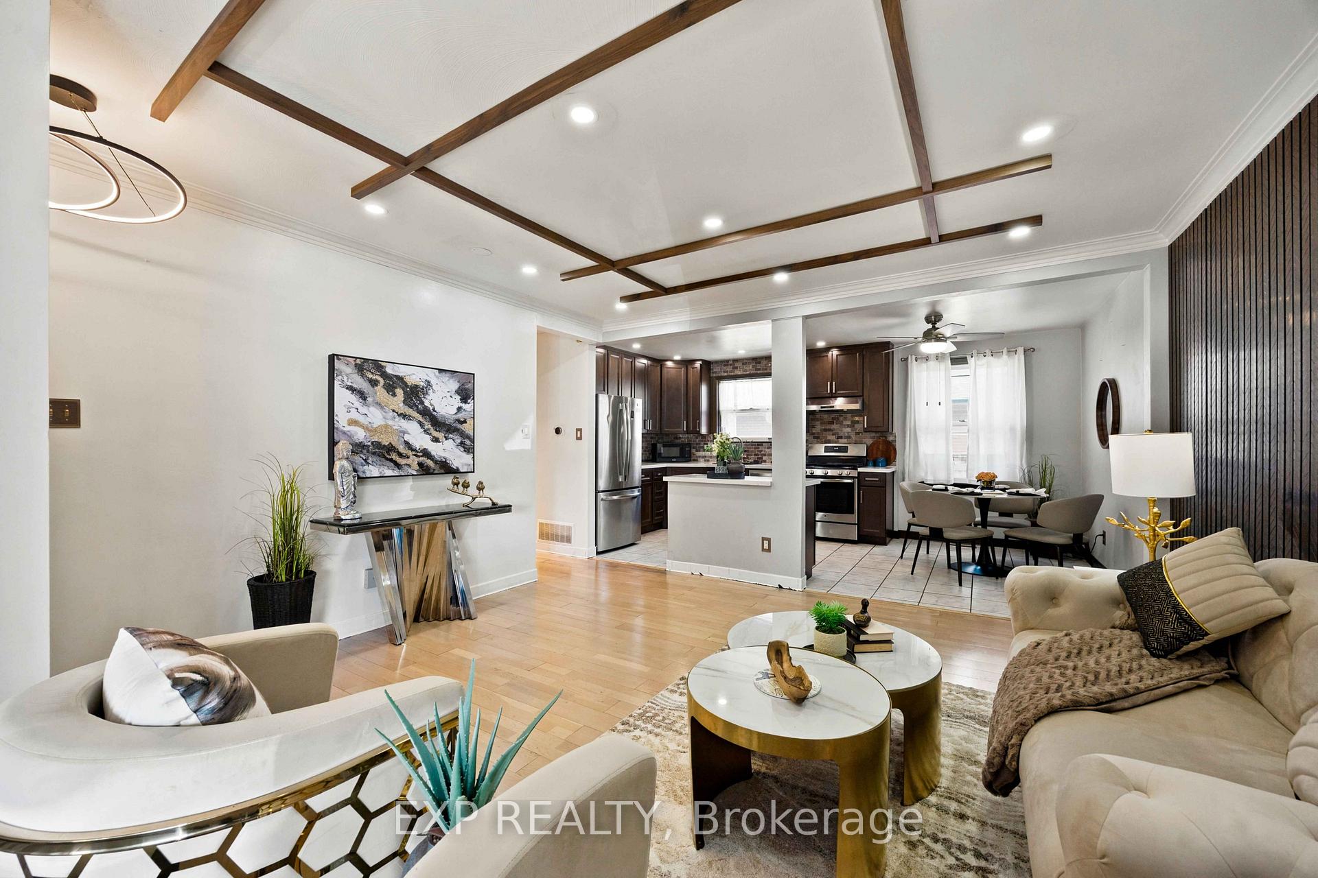Photo 13 of 57 Brisco Street, Brampton, Brampton North — HOMEH