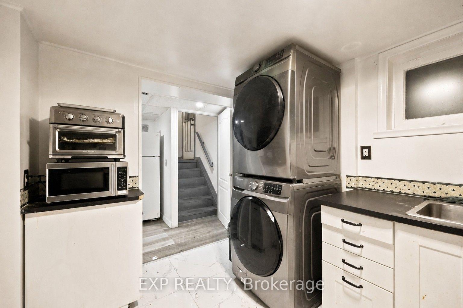 Photo 35 of 57 Brisco Street, Brampton, Brampton North — HOMEH