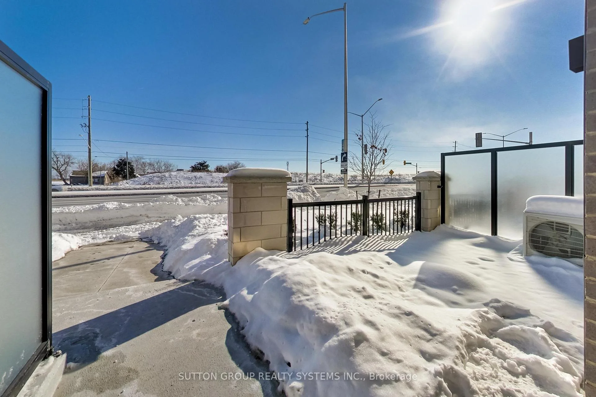 Photo 10 of Unit 125, 1585 Rose Way, Milton, Cobban — HOMEH