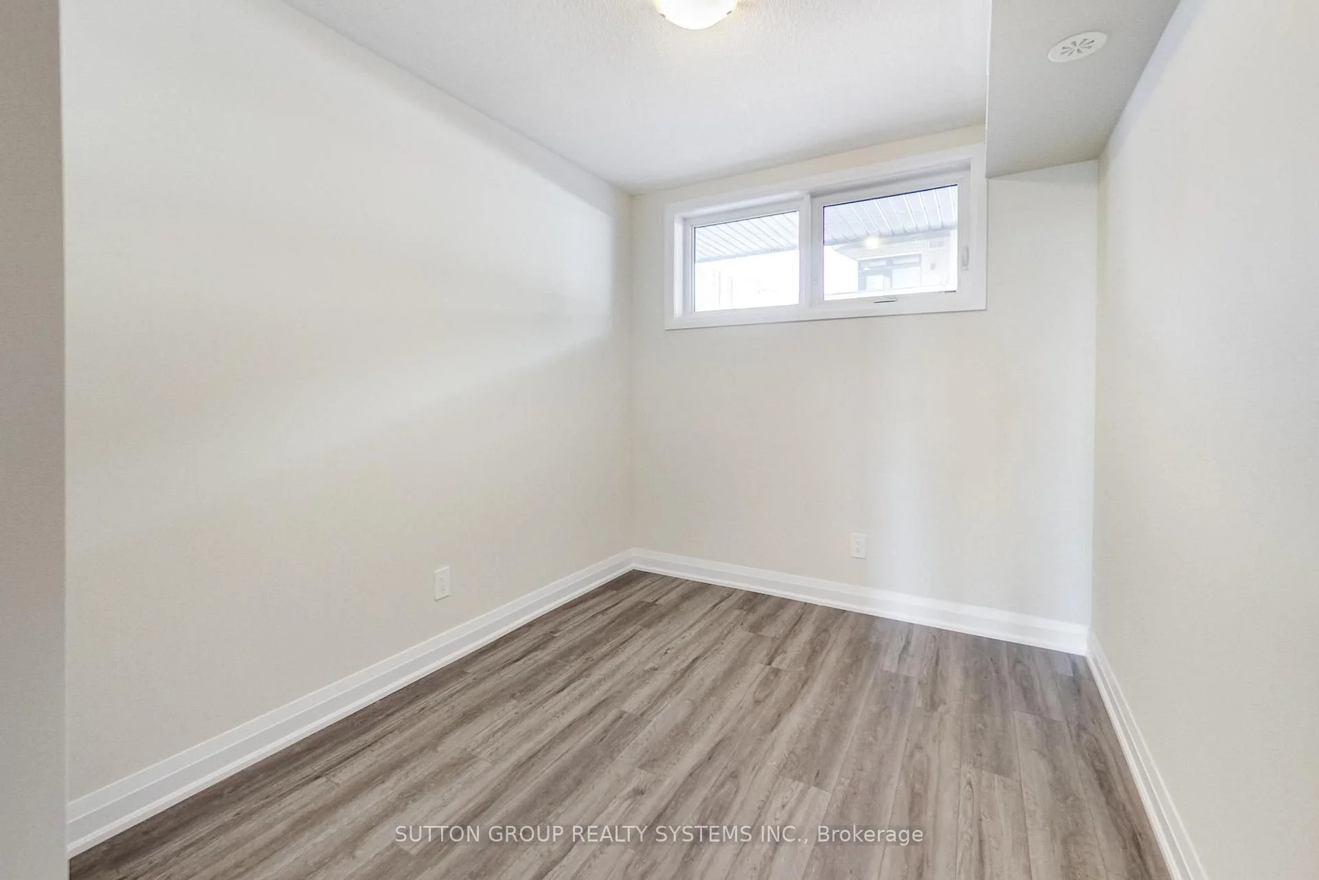 Photo 45 of Unit 125, 1585 Rose Way, Milton, Cobban — HOMEH