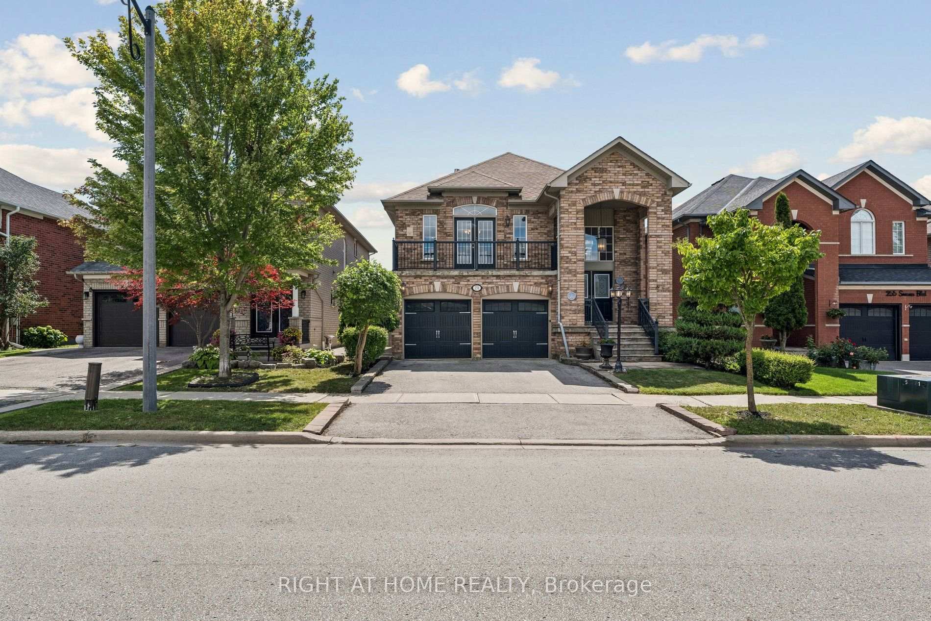 Photo 1 of 251 Sonoma Boulevard, Vaughan, Sonoma Heights — HOMEH