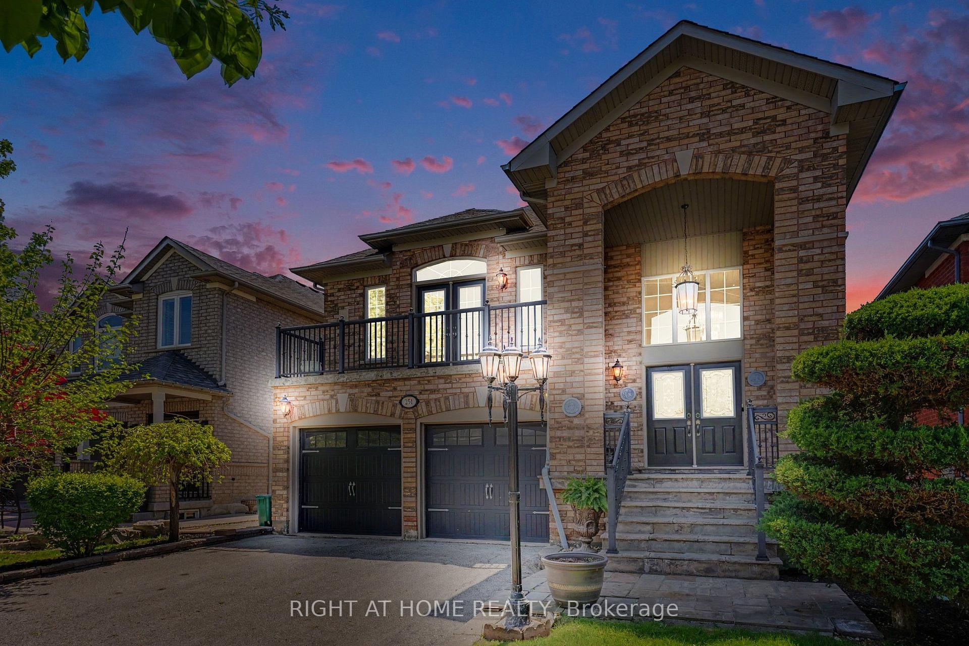Photo 37 of 251 Sonoma Boulevard, Vaughan, Sonoma Heights — HOMEH