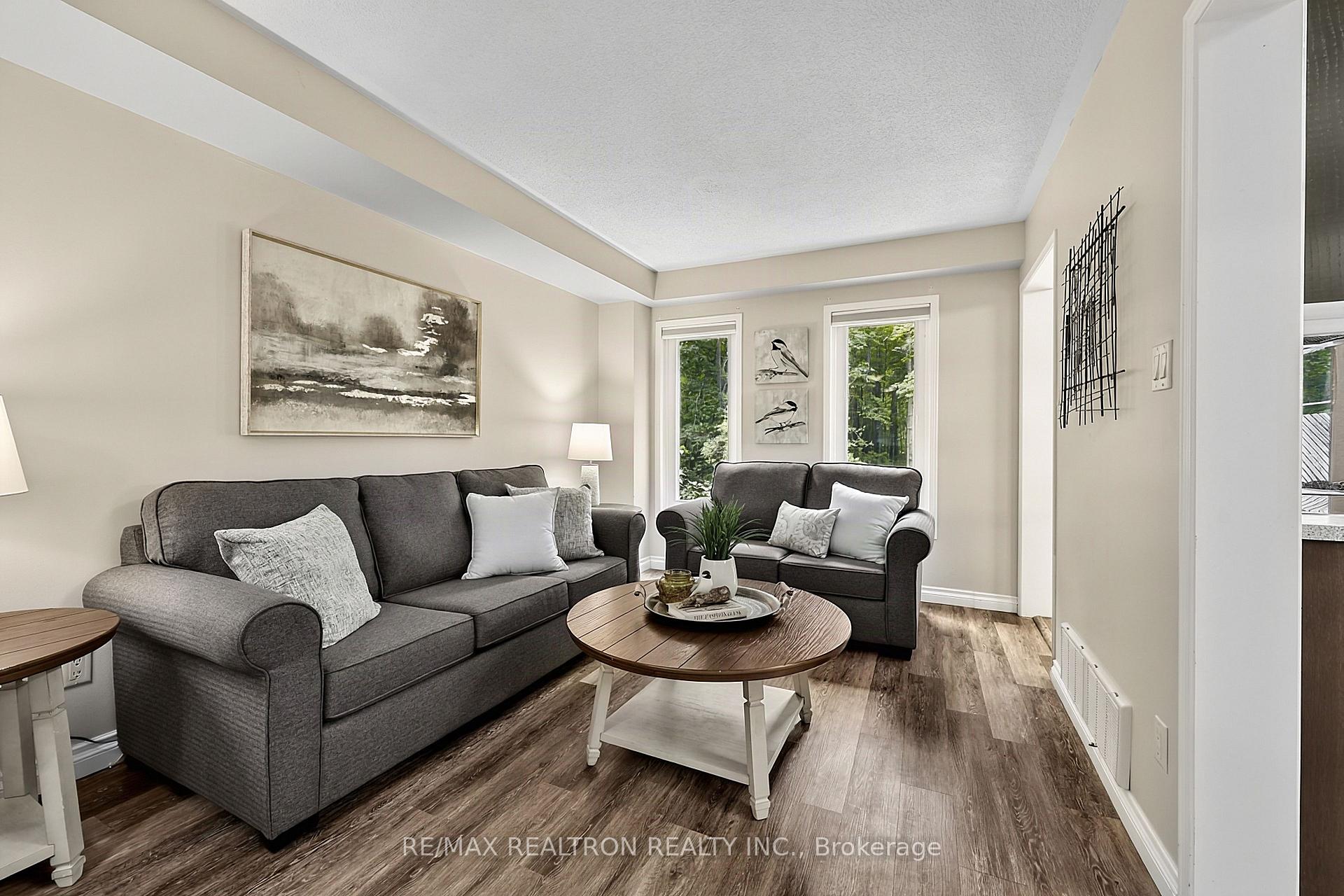 Photo 14 of 282 Ferndale Drive S, Barrie, Ardagh — HOMEH