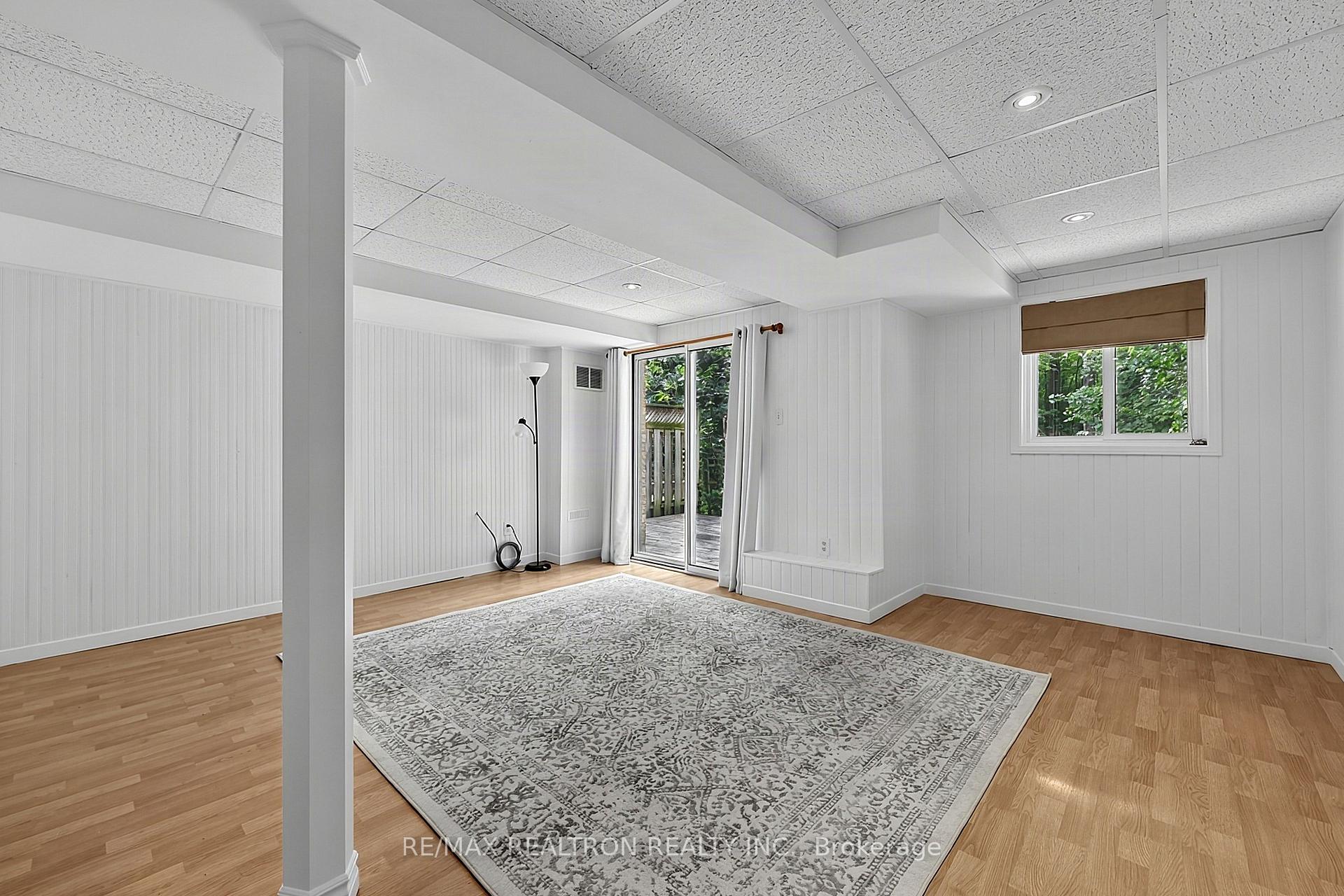 Photo 33 of 282 Ferndale Drive S, Barrie, Ardagh — HOMEH