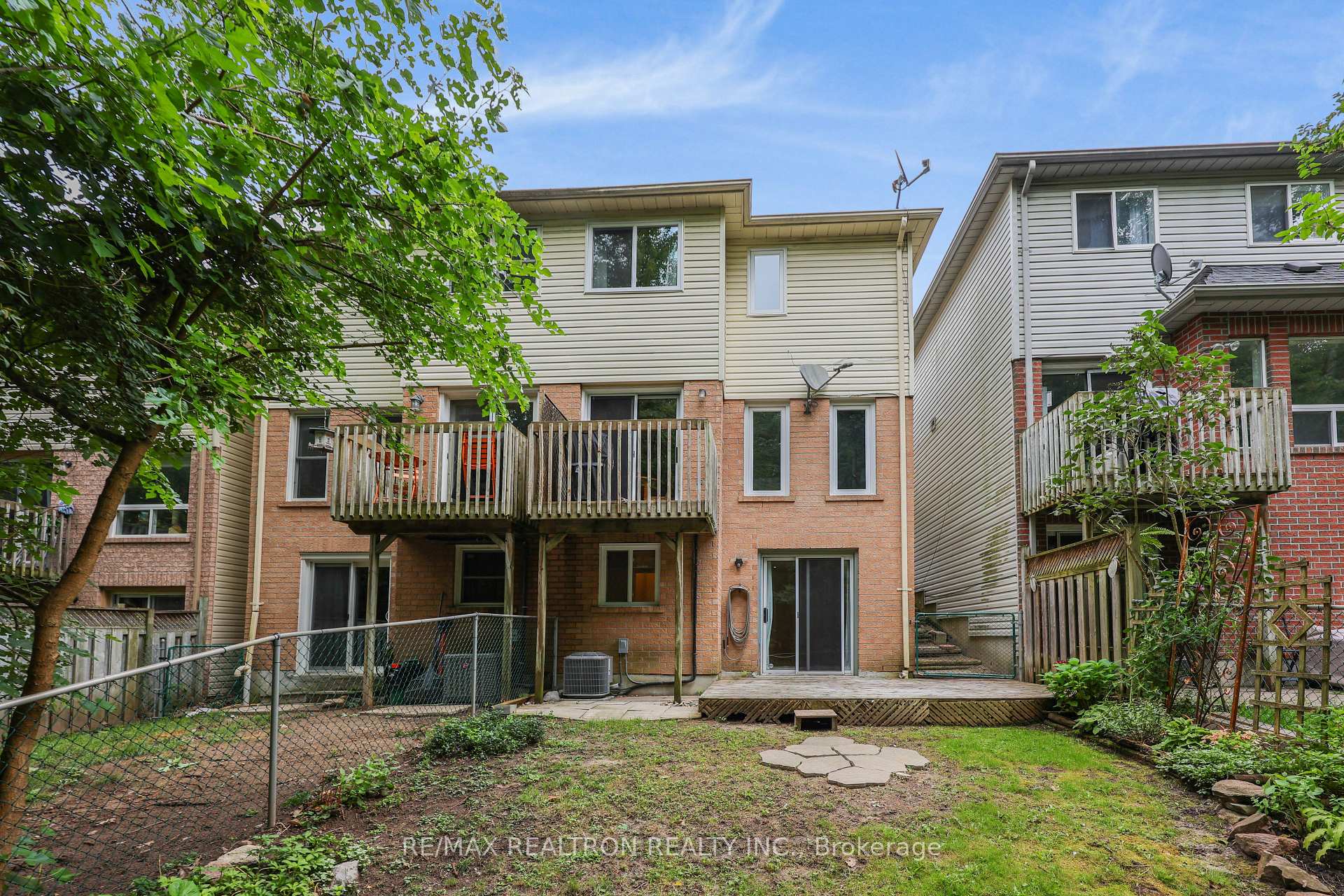 Photo 40 of 282 Ferndale Drive S, Barrie, Ardagh — HOMEH