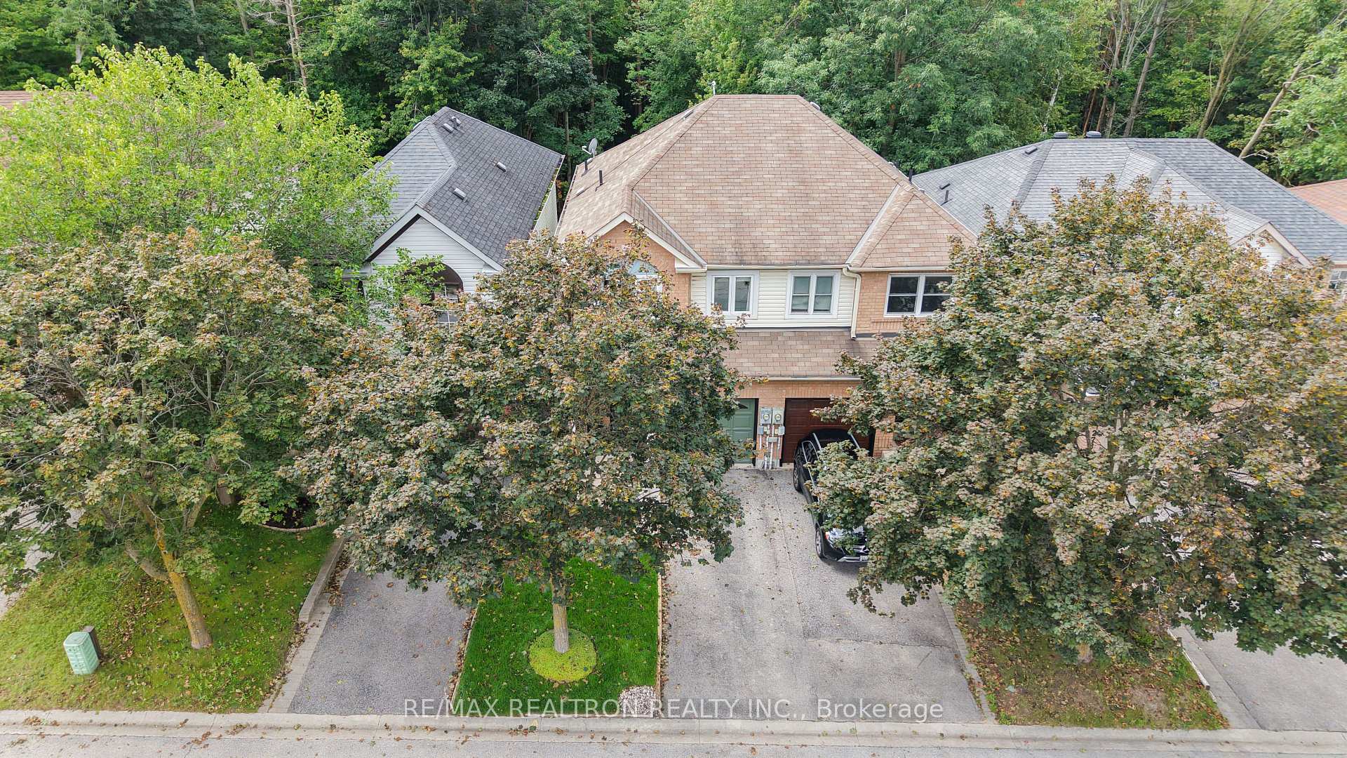 Photo 49 of 282 Ferndale Drive S, Barrie, Ardagh — HOMEH