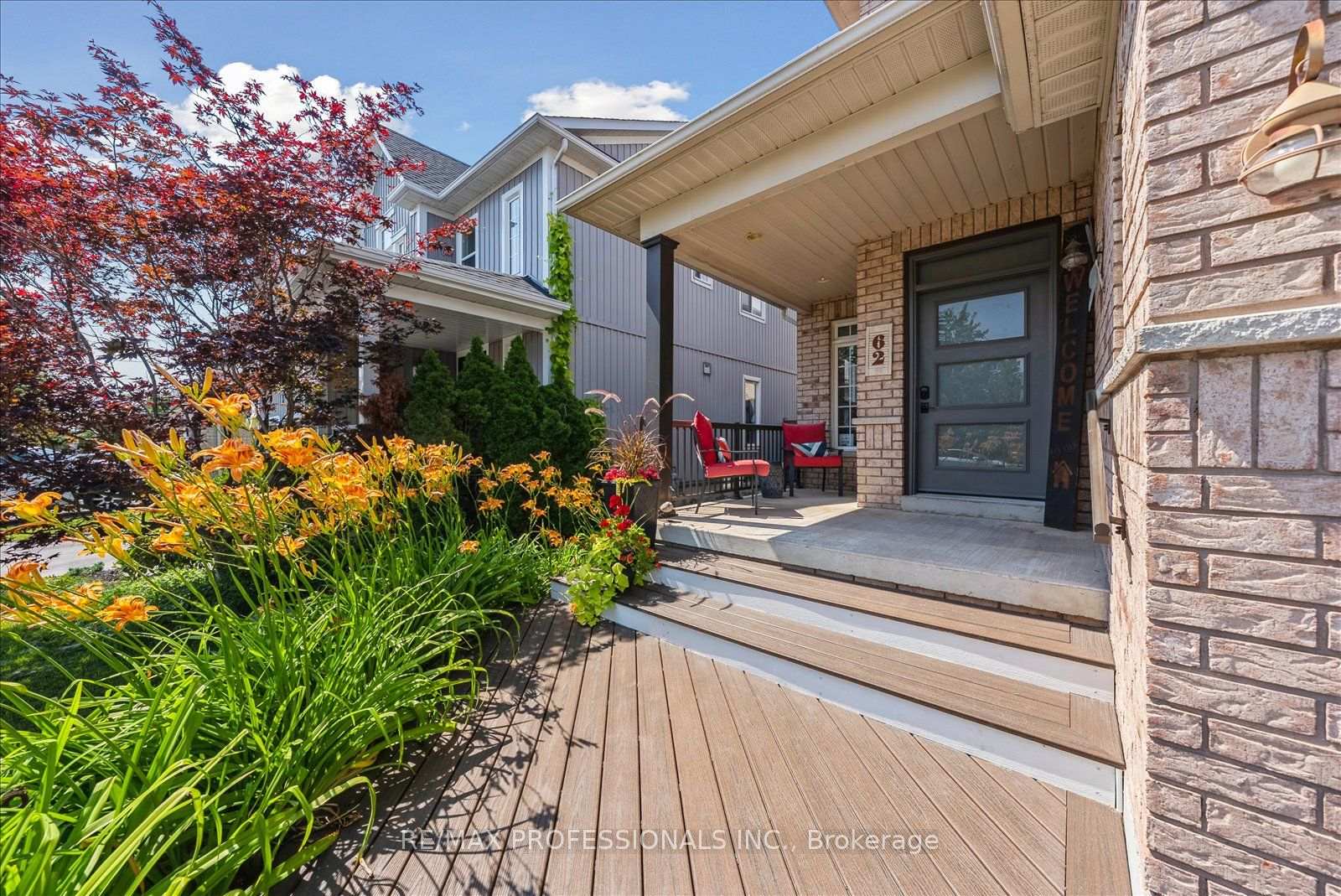 Photo 2 of 62 Blackfriar Avenue, Whitby, Brooklin — HOMEH