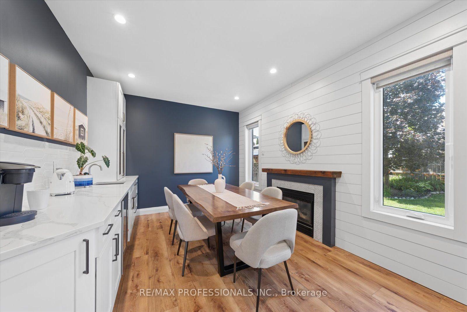 Photo 10 of 62 Blackfriar Avenue, Whitby, Brooklin — HOMEH