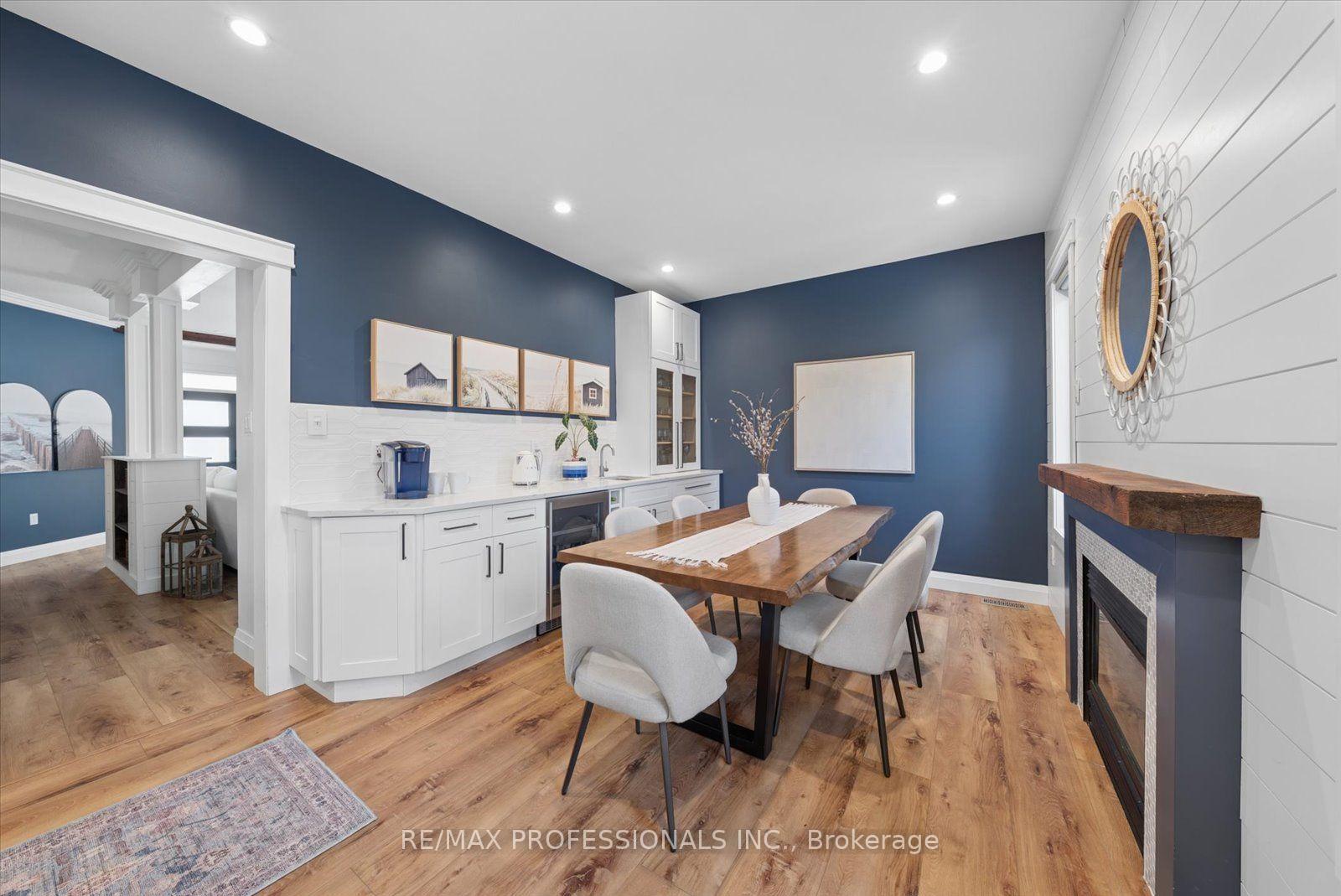 Photo 11 of 62 Blackfriar Avenue, Whitby, Brooklin — HOMEH