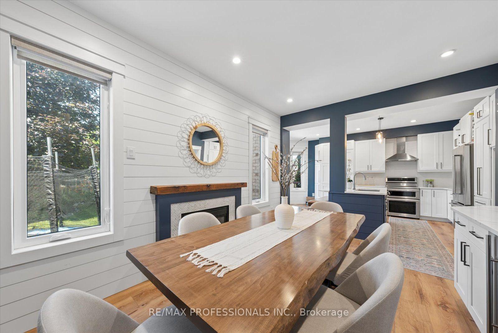 Photo 13 of 62 Blackfriar Avenue, Whitby, Brooklin — HOMEH