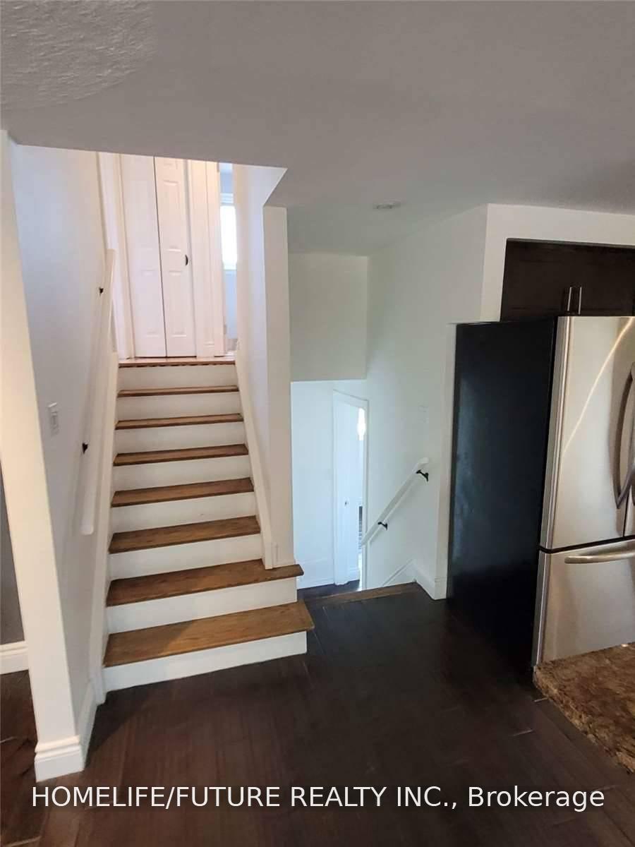 Photo 3 of Unit Main, 88 Clover Ridge Drive W, Ajax, South West — HOMEH