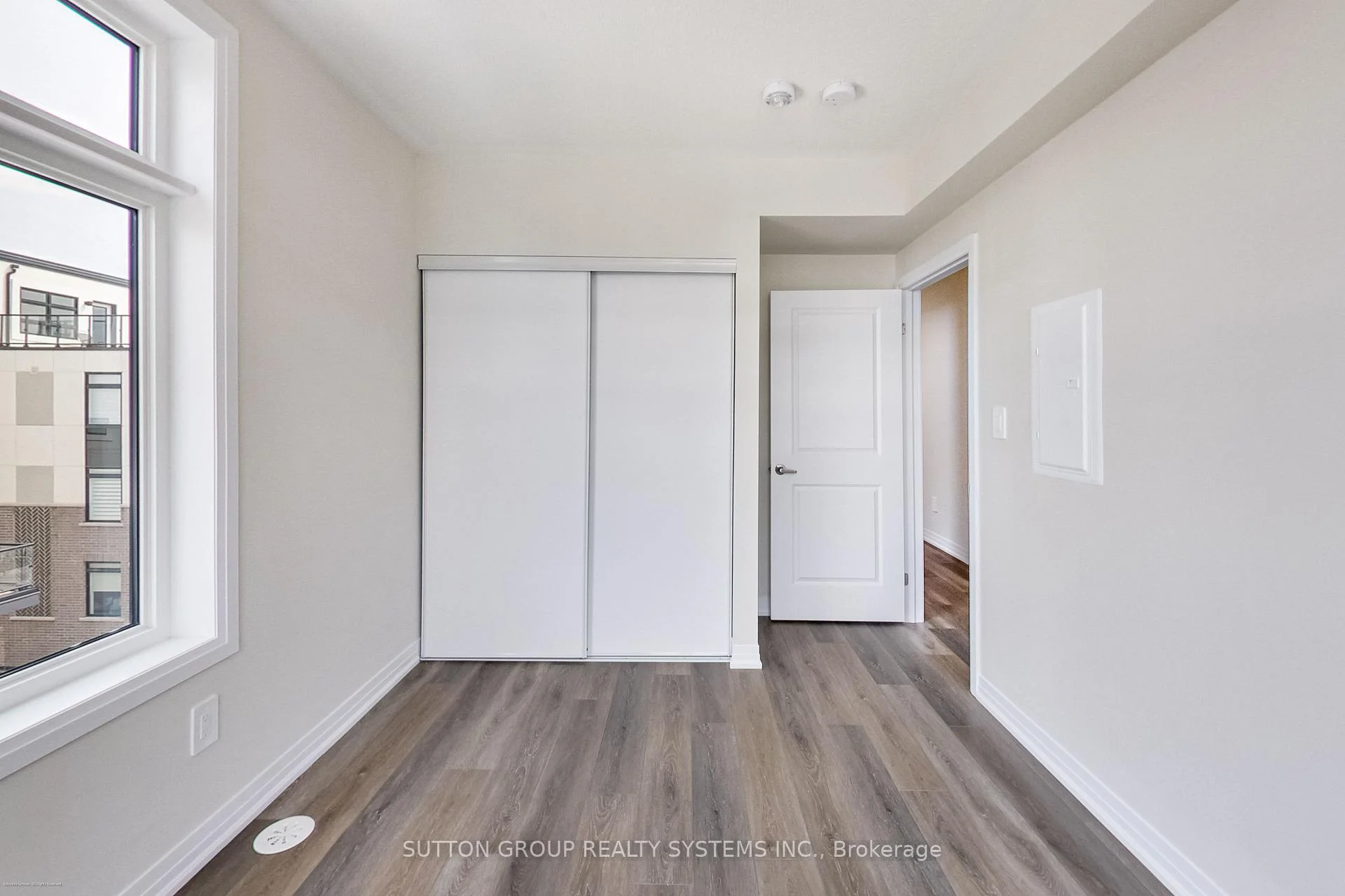 Photo 10 of Unit 116, 1585 Rose Way, Milton, Cobban — HOMEH