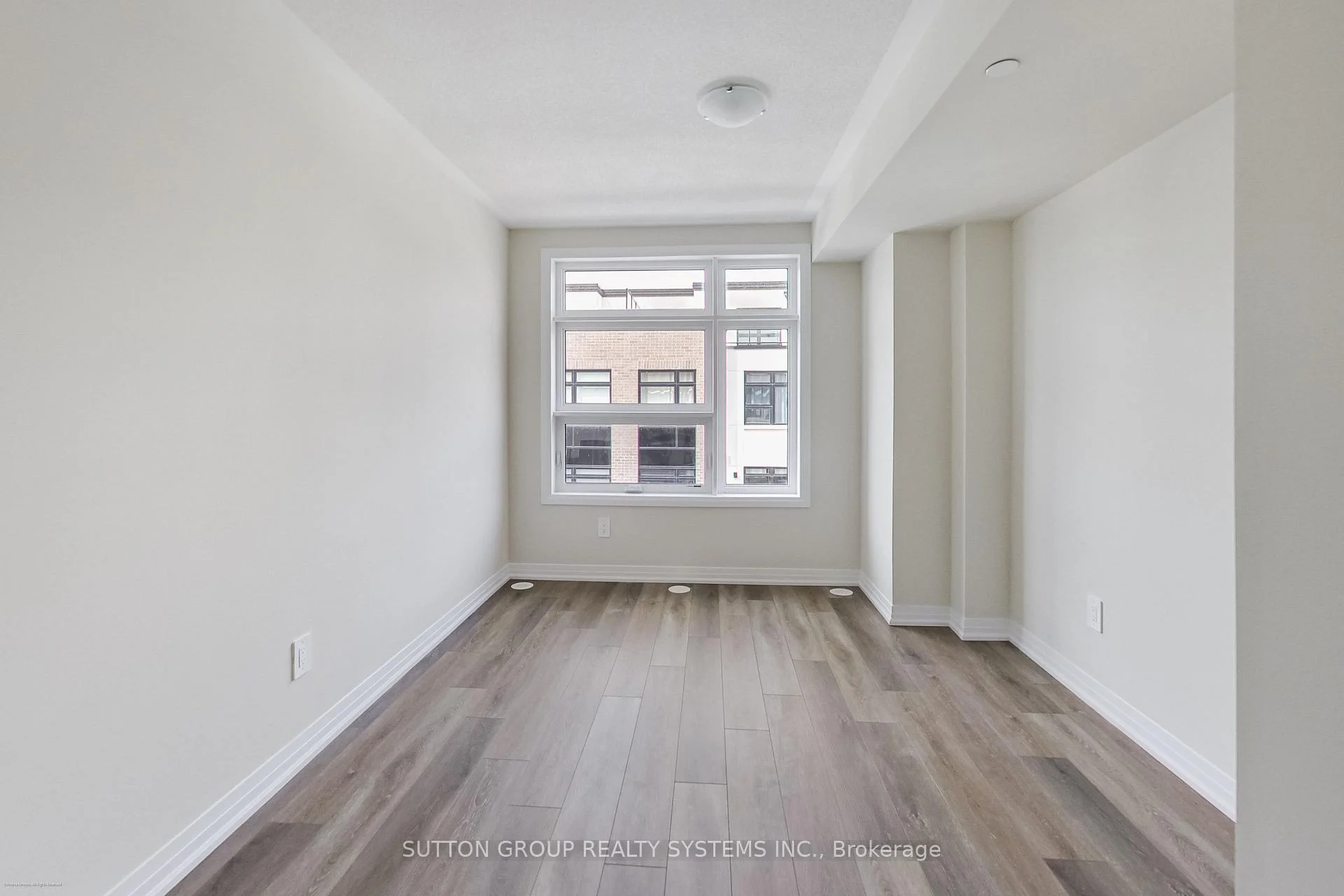 Photo 11 of Unit 116, 1585 Rose Way, Milton, Cobban — HOMEH