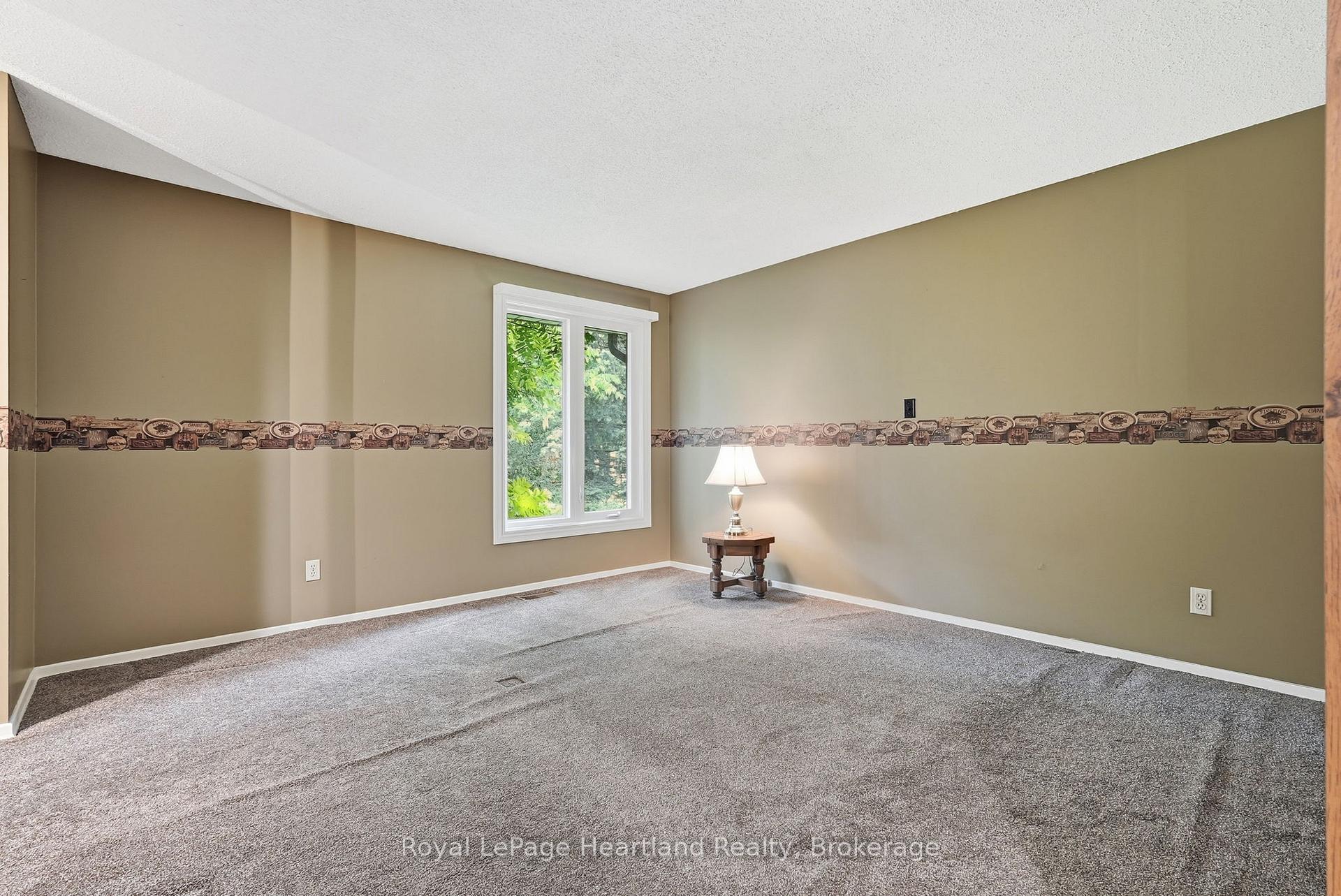 Photo 22 of 595 Inkerman Street W, North Perth, Listowel — HOMEH
