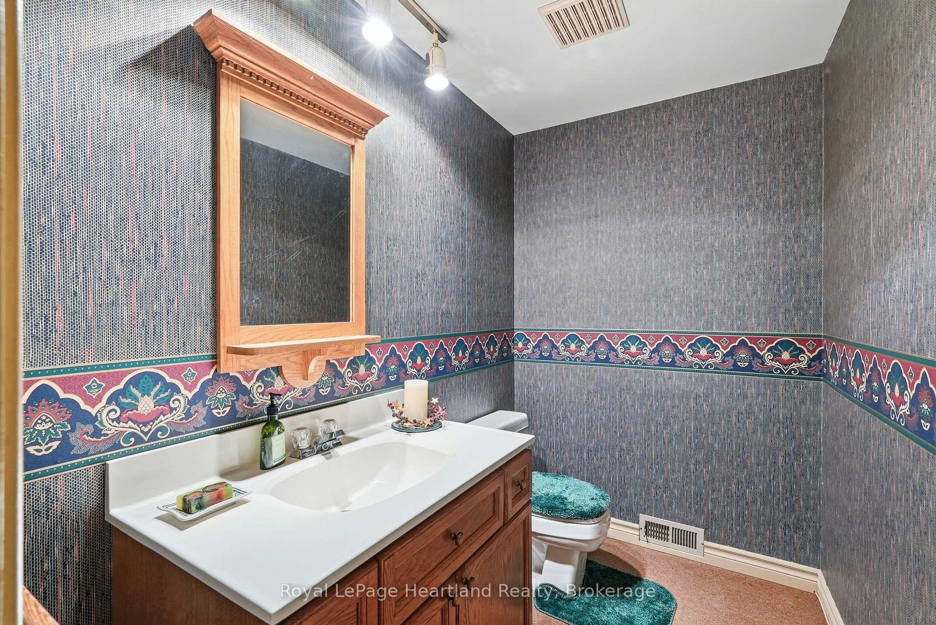 Photo 32 of 595 Inkerman Street W, North Perth, Listowel — HOMEH