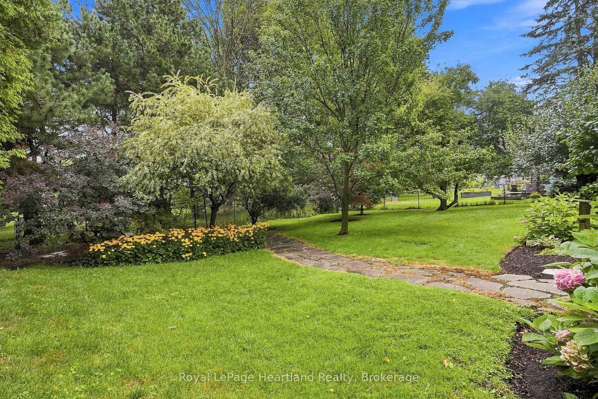 Photo 39 of 595 Inkerman Street W, North Perth, Listowel — HOMEH