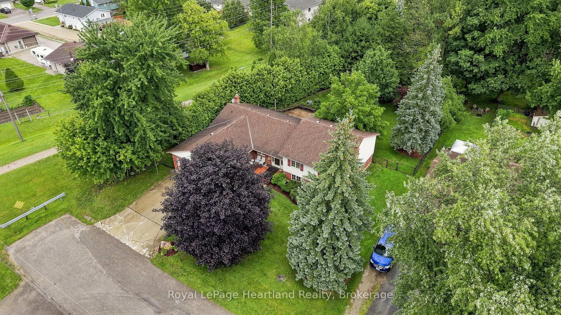 Photo 44 of 595 Inkerman Street W, North Perth, Listowel — HOMEH