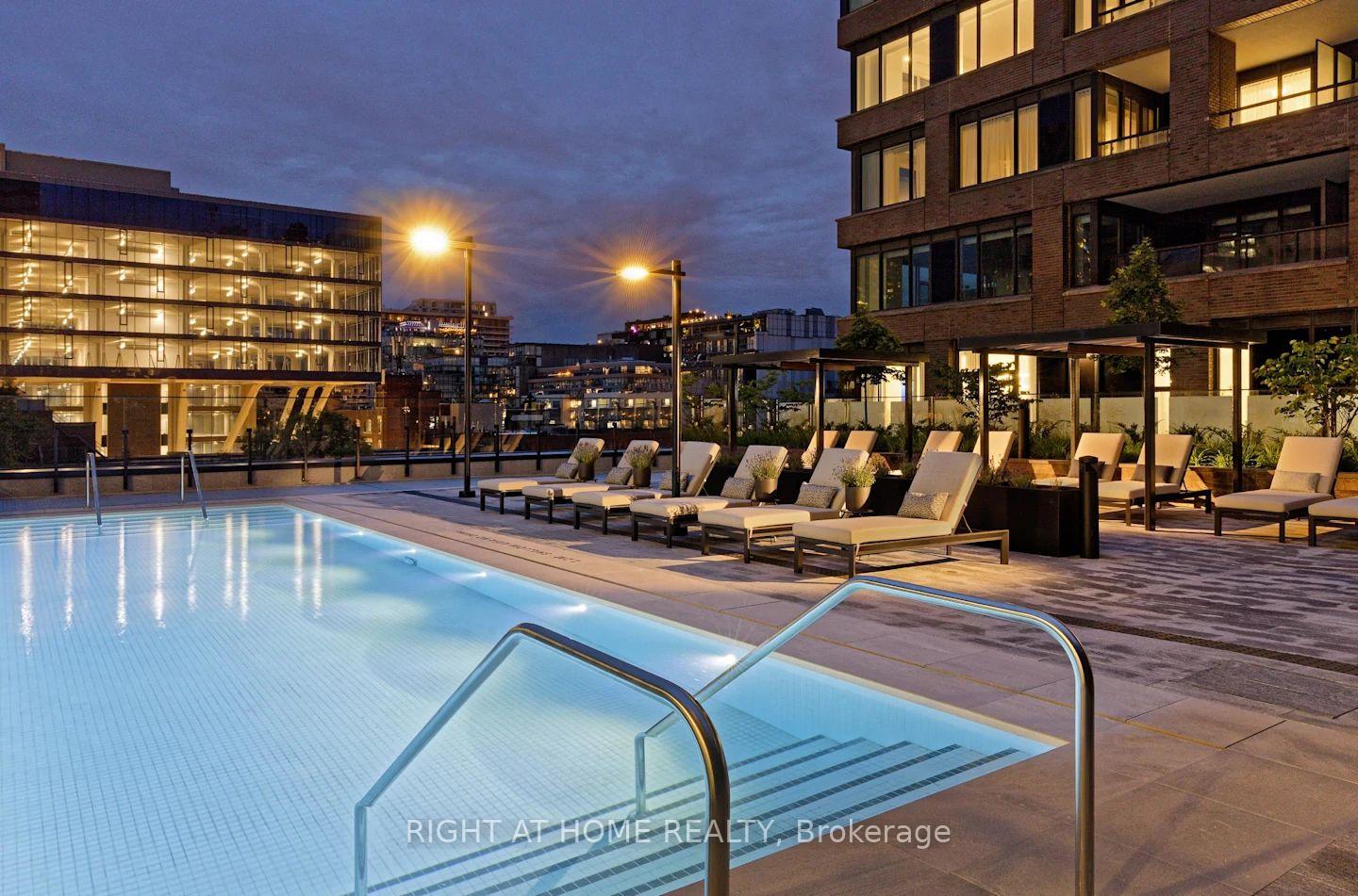 Photo 17 of Unit 3609, 470 Front Street W, Toronto, Waterfront Communities — HOMEH