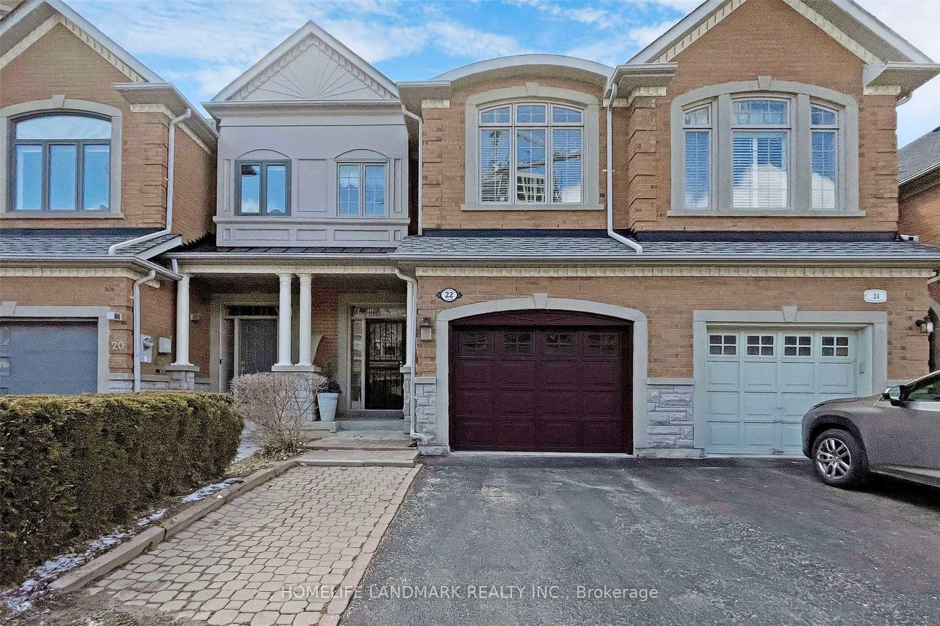 Photo 1 of 22 Kingsbridge Circle, Vaughan, Beverley Glen — HOMEH