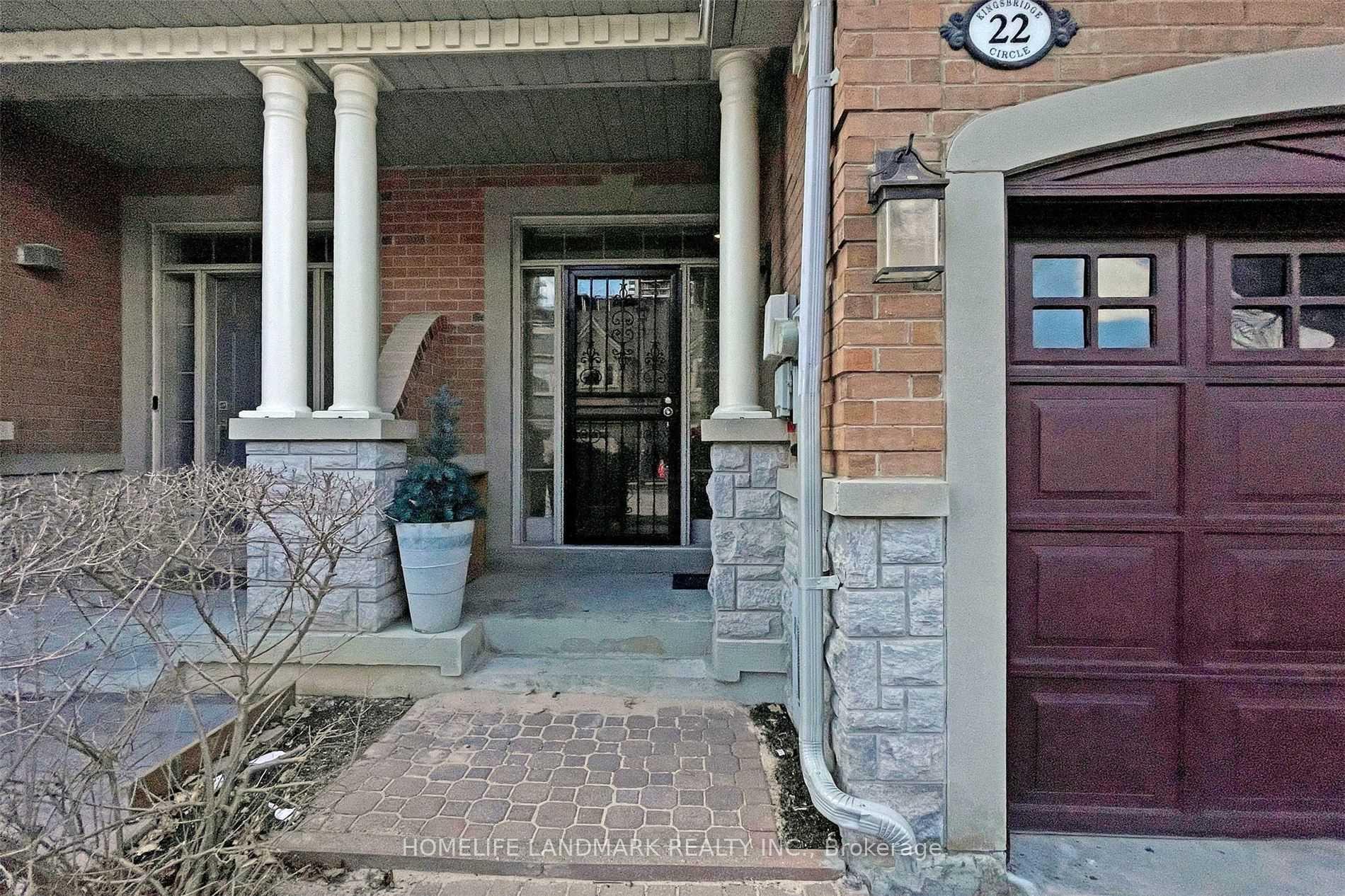 Photo 2 of 22 Kingsbridge Circle, Vaughan, Beverley Glen — HOMEH