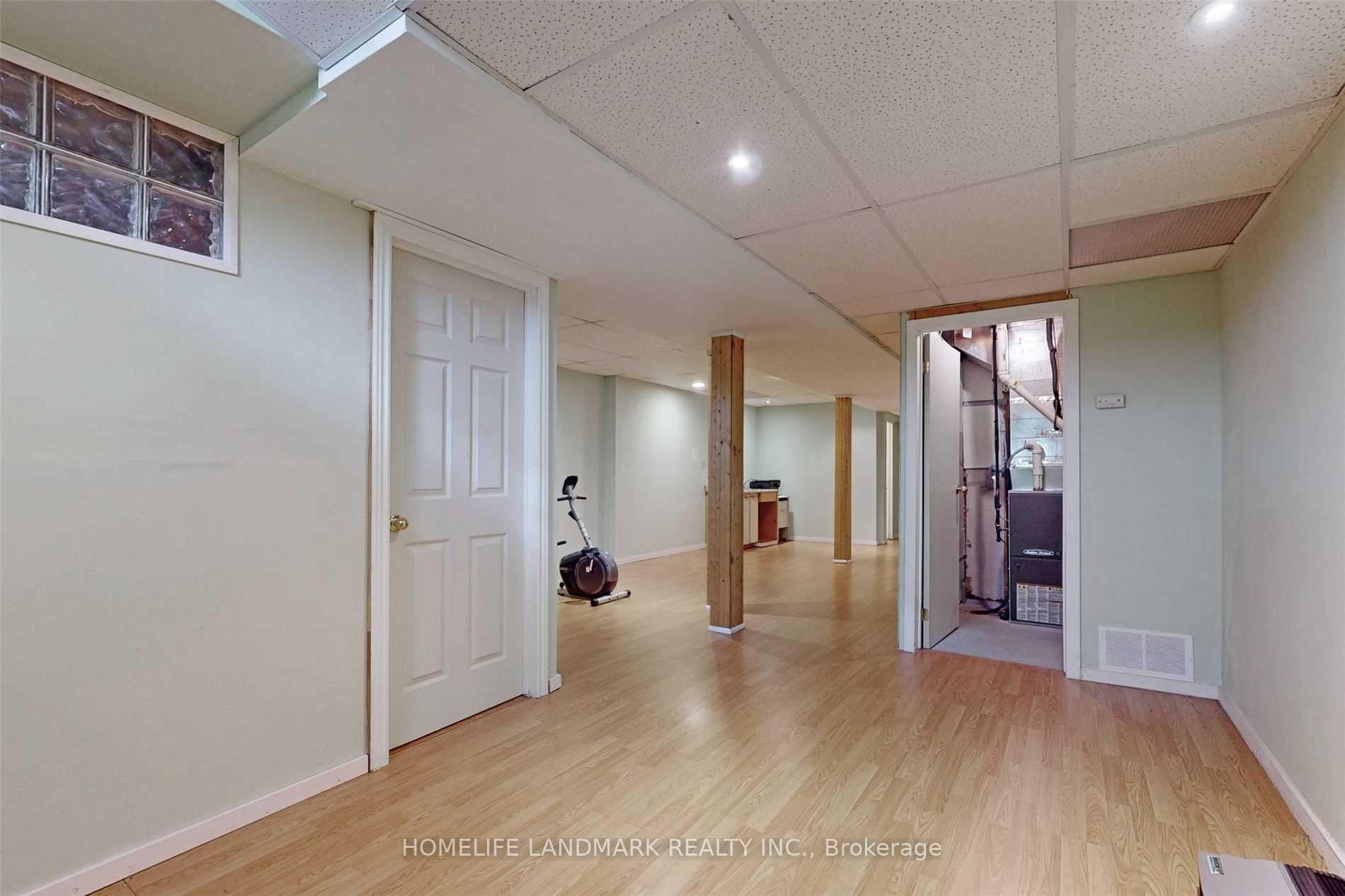 Photo 23 of 22 Kingsbridge Circle, Vaughan, Beverley Glen — HOMEH