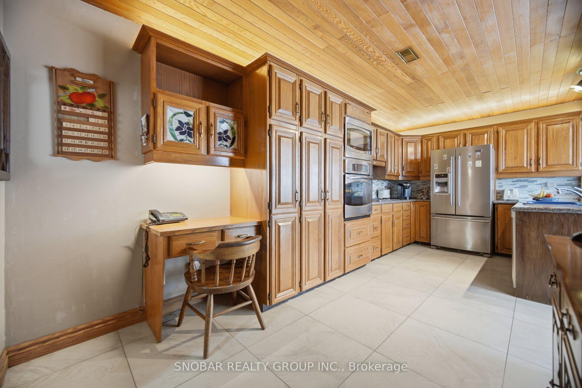 Photo 6 of 3176 Ibbetson Crescent, Mississauga, Erindale — HOMEH