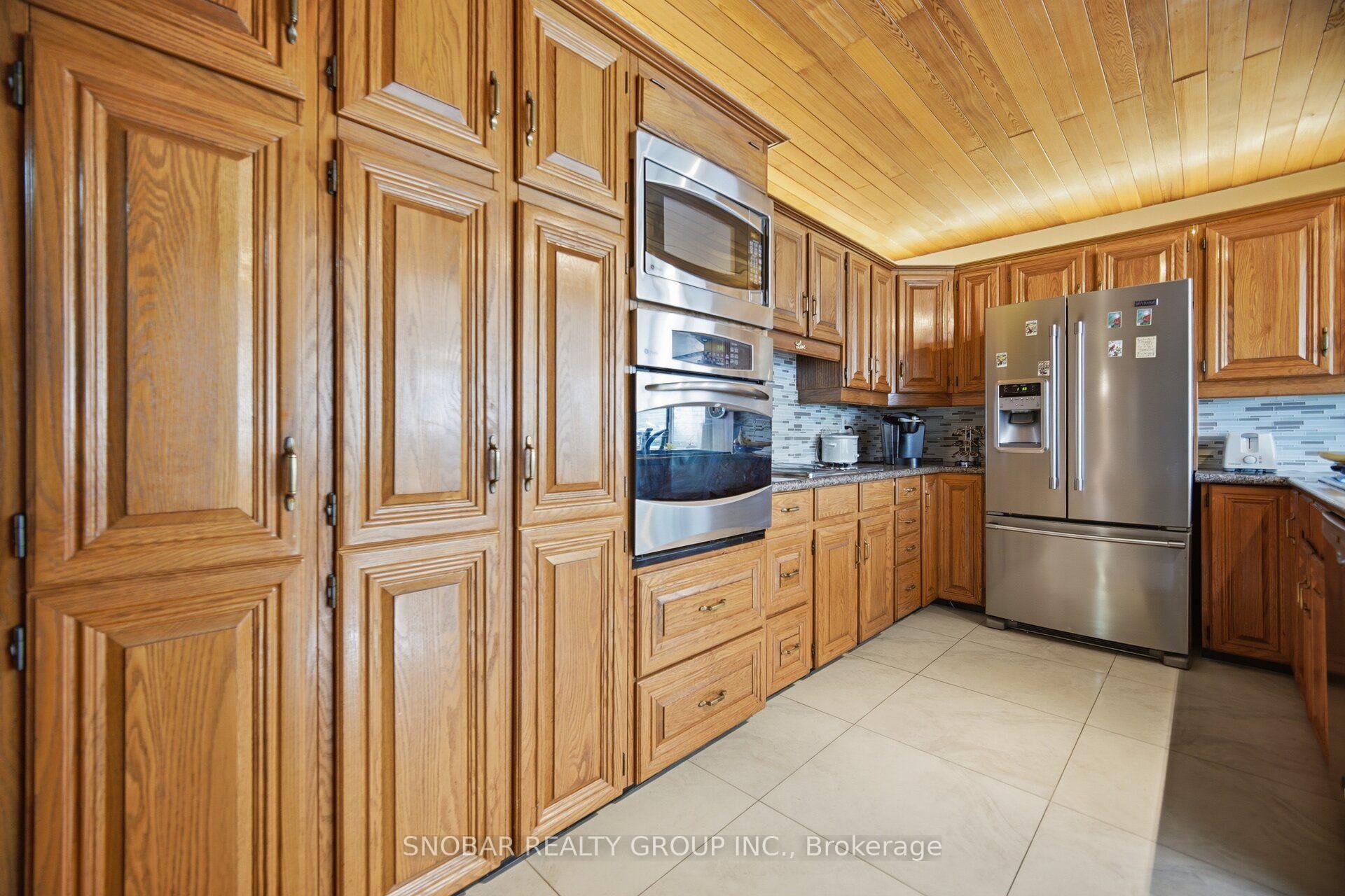 Photo 7 of 3176 Ibbetson Crescent, Mississauga, Erindale — HOMEH