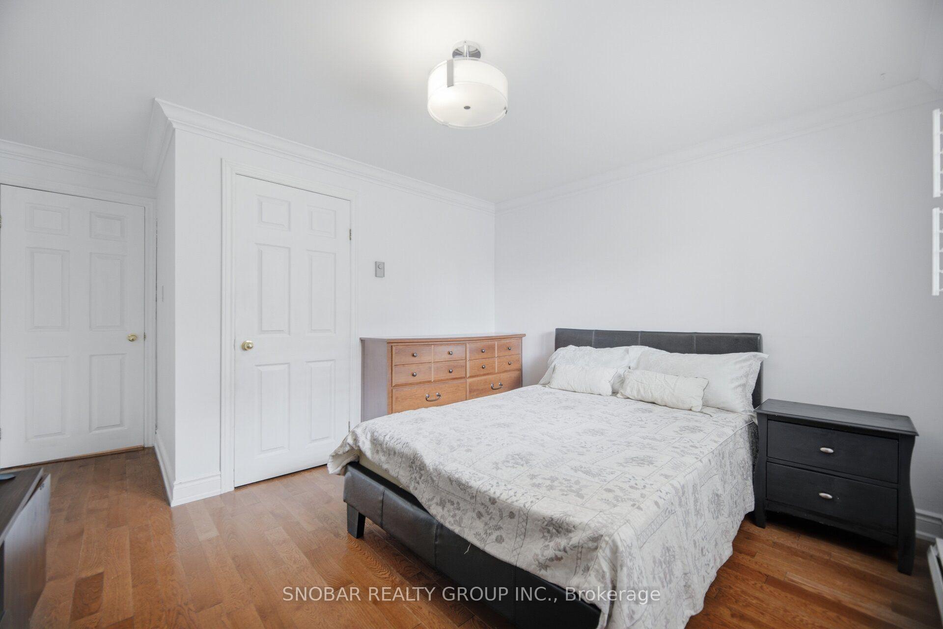 Photo 14 of 3176 Ibbetson Crescent, Mississauga, Erindale — HOMEH