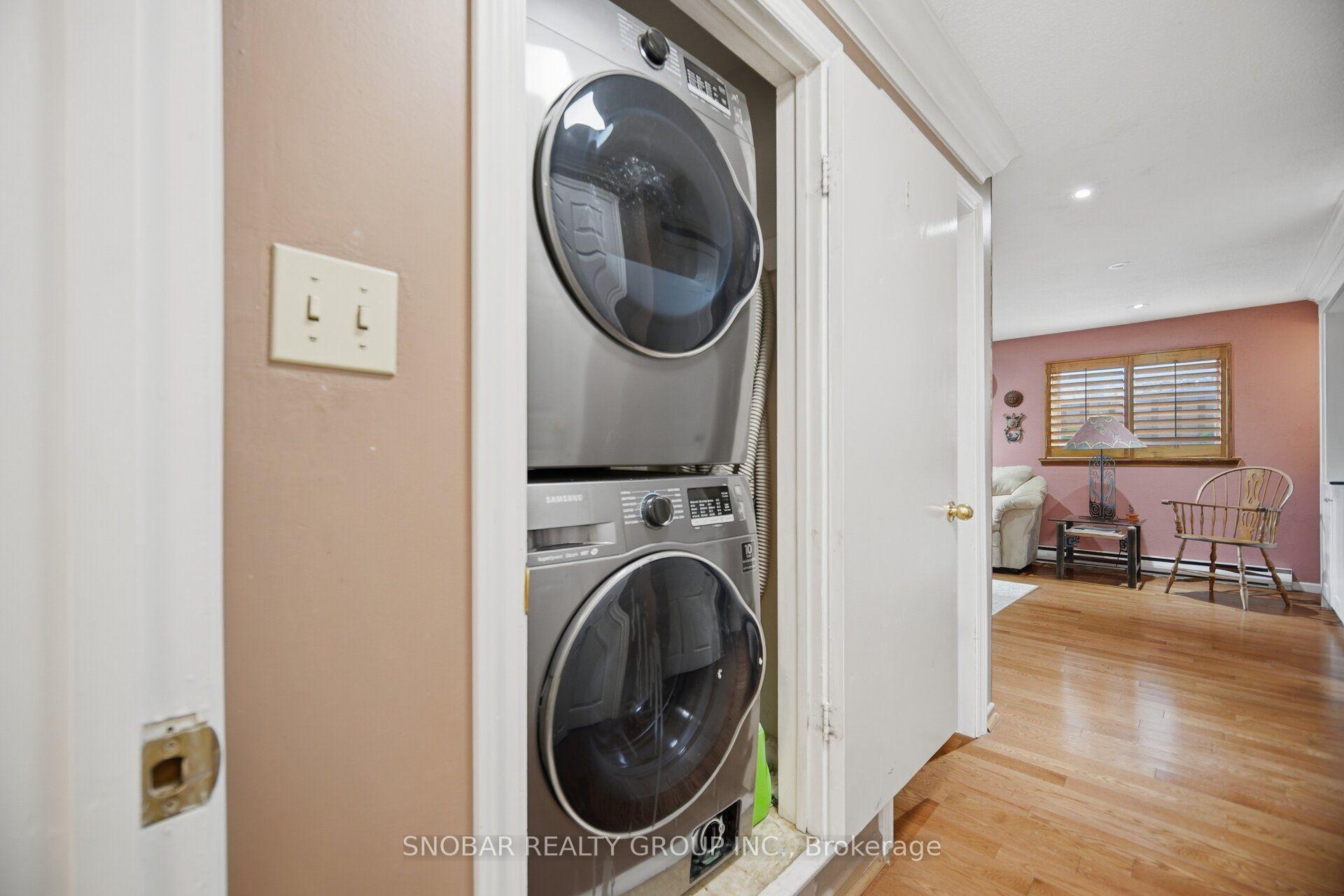 Photo 16 of 3176 Ibbetson Crescent, Mississauga, Erindale — HOMEH