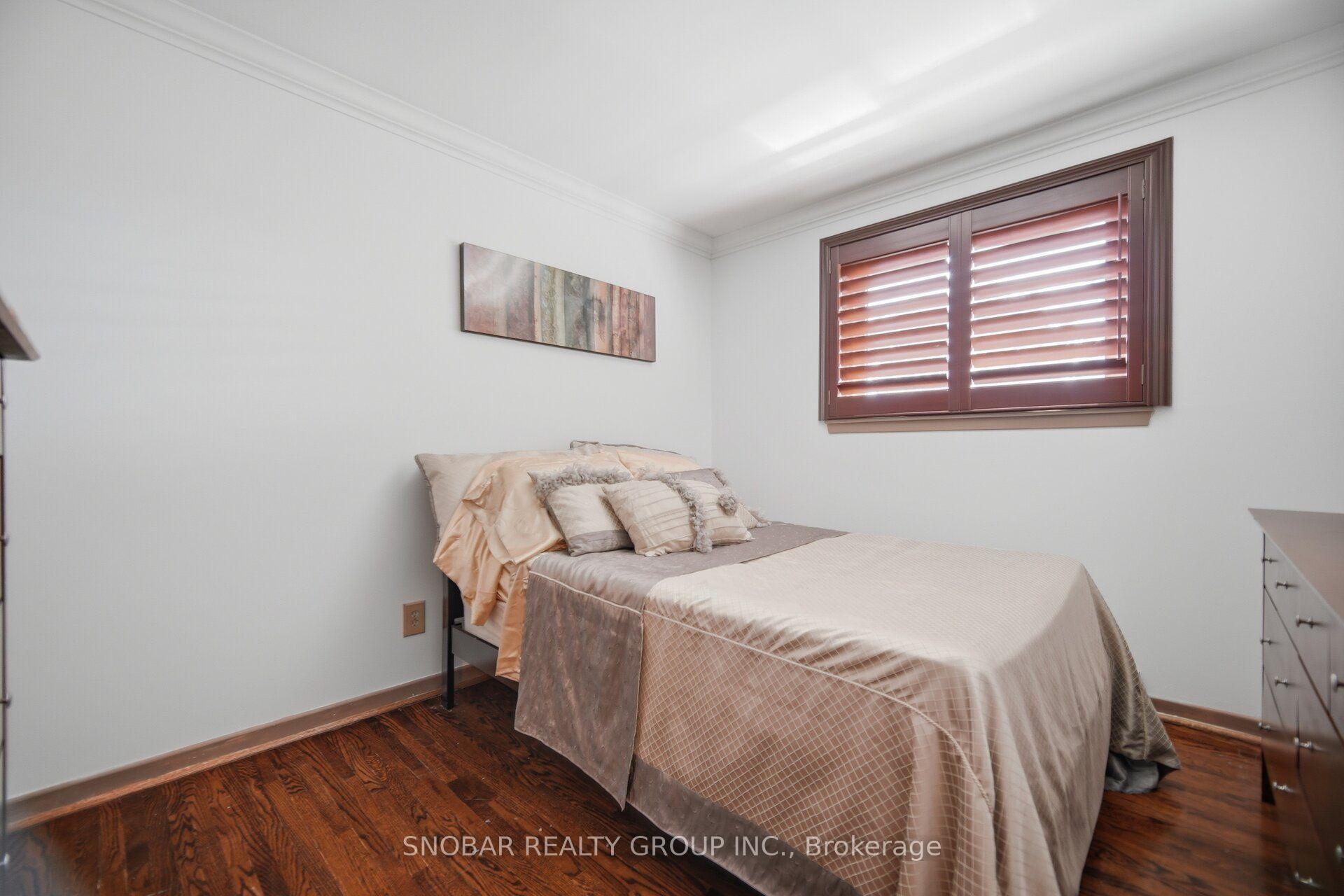 Photo 20 of 3176 Ibbetson Crescent, Mississauga, Erindale — HOMEH