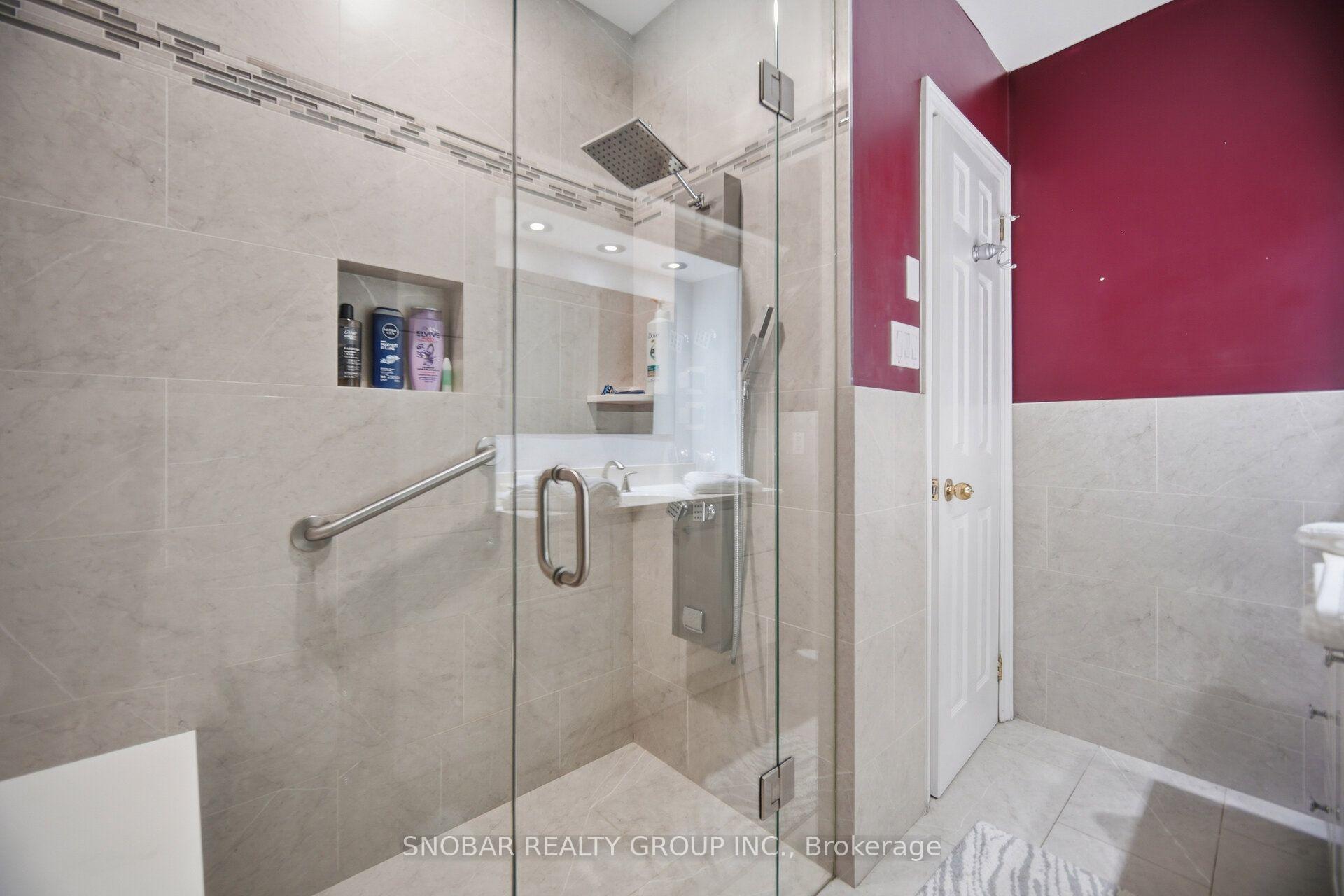 Photo 23 of 3176 Ibbetson Crescent, Mississauga, Erindale — HOMEH