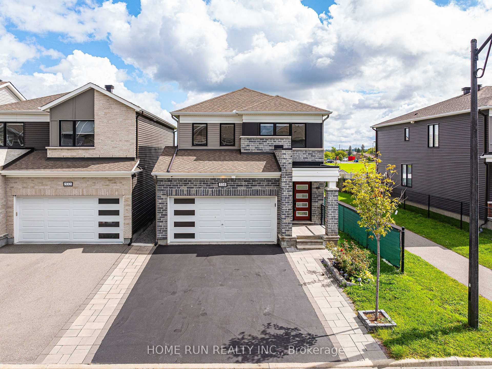 Photo 2 of 534 Arosa Way, Ottawa, Kanata - Emerald Meadows/Trailwest — HOMEH