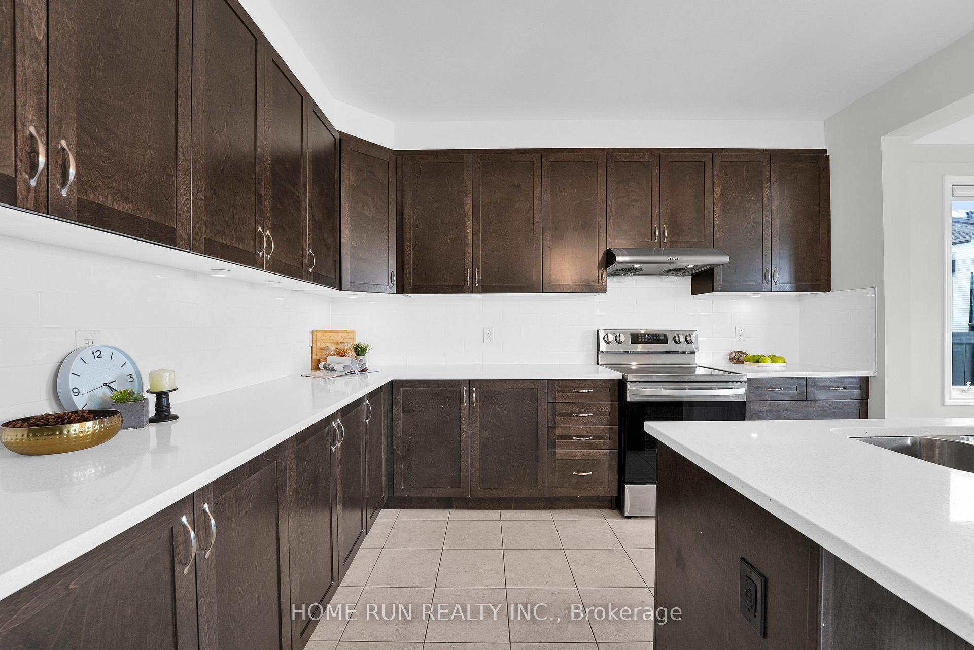 Photo 18 of 534 Arosa Way, Ottawa, Kanata - Emerald Meadows/Trailwest — HOMEH