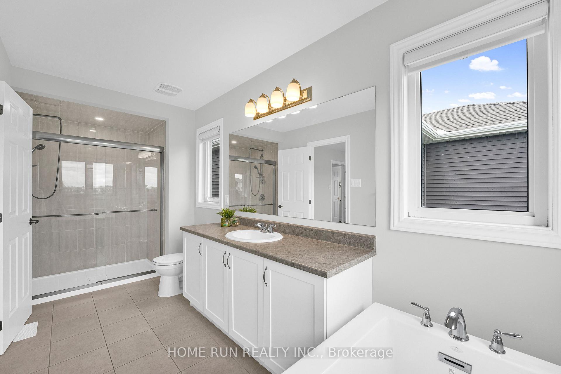 Photo 33 of 534 Arosa Way, Ottawa, Kanata - Emerald Meadows/Trailwest — HOMEH