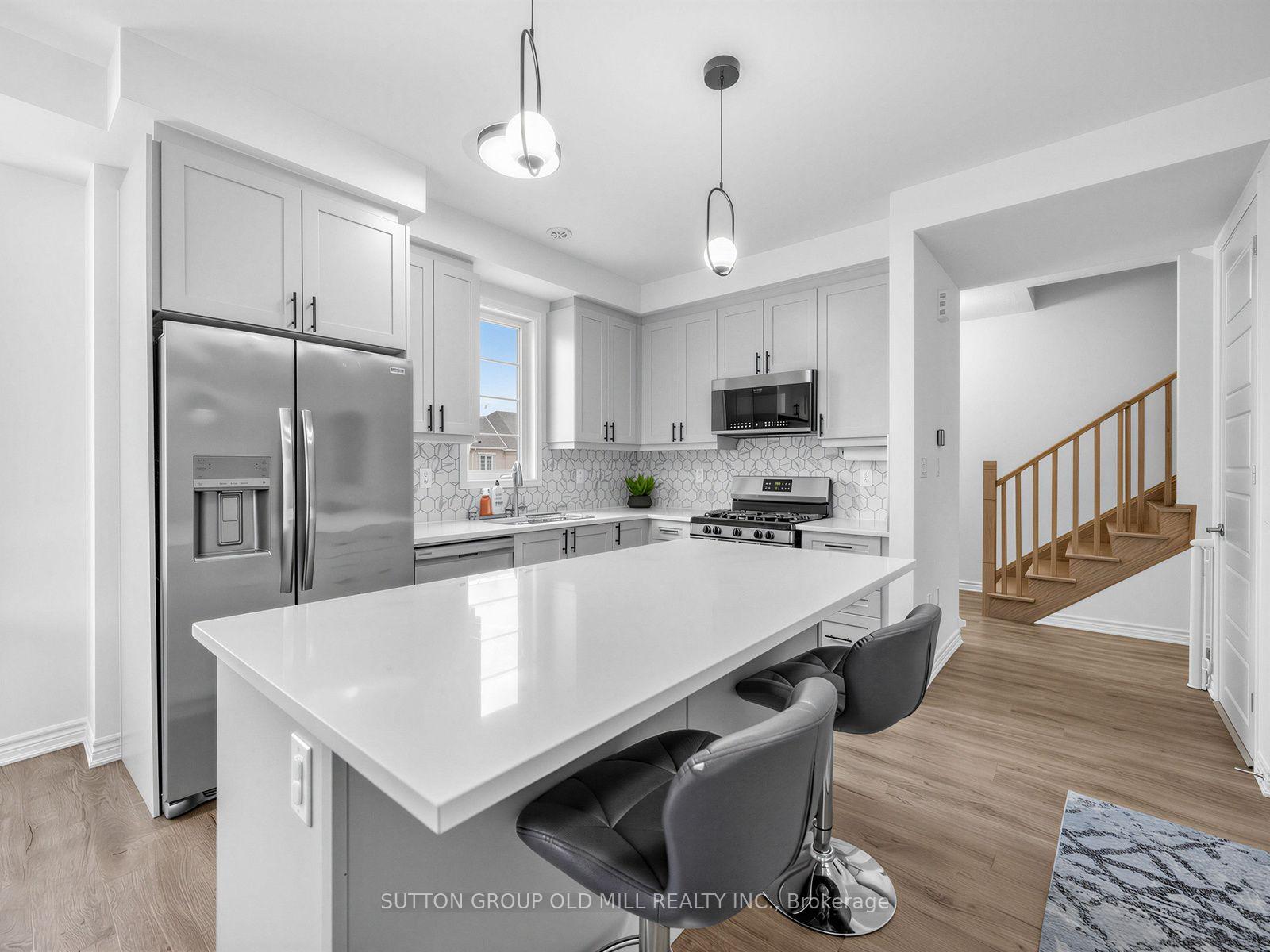 Photo 14 of 1537 Moira Crescent, Milton, Bowes — HOMEH