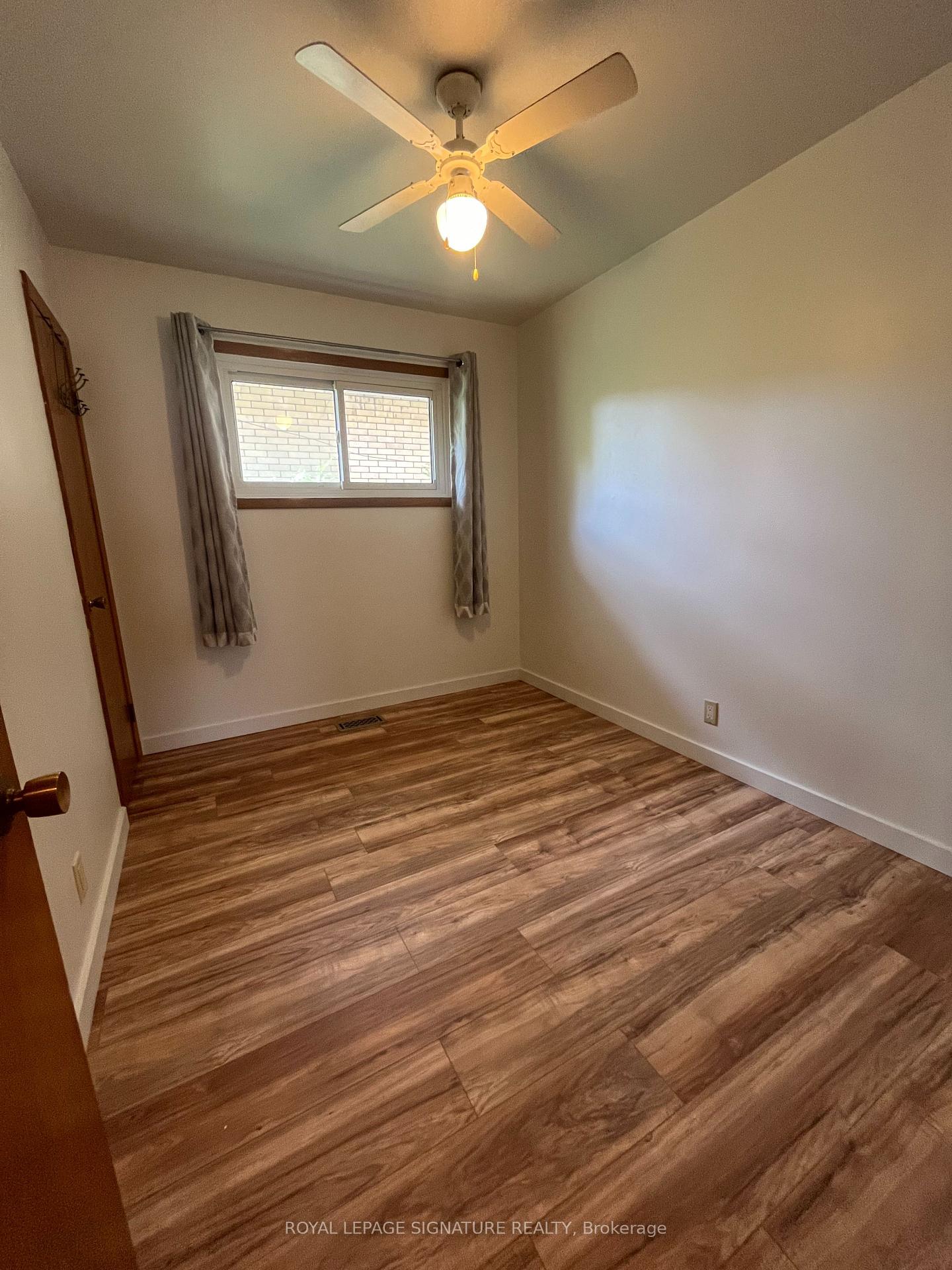 Photo 8 of Unit Main, 154 Weber Street N, Waterloo, Lincoln Heights — HOMEH