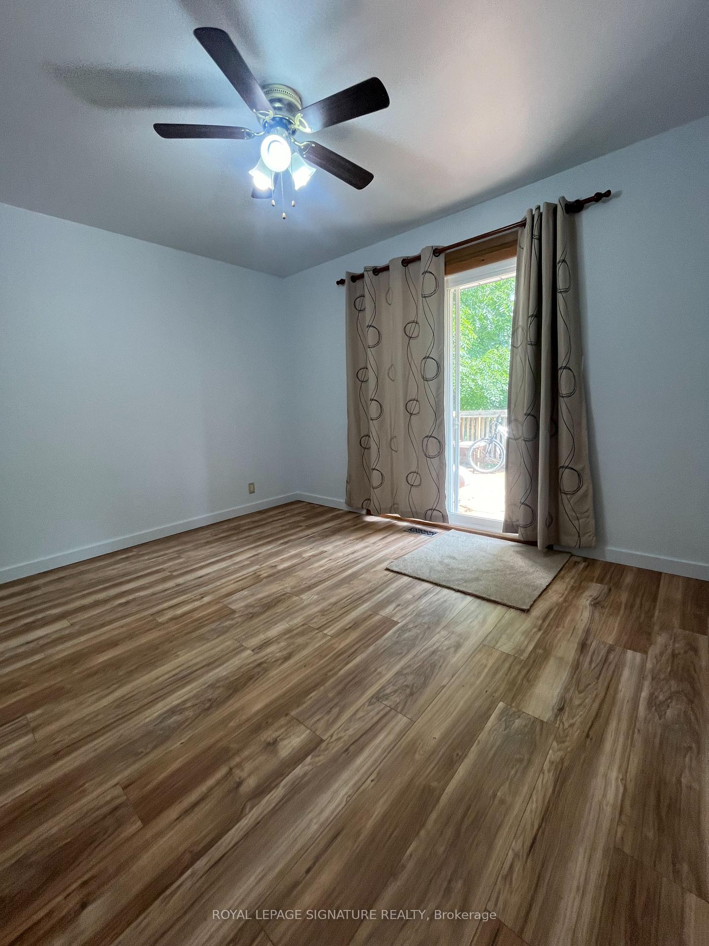 Photo 11 of Unit Main, 154 Weber Street N, Waterloo, Lincoln Heights — HOMEH