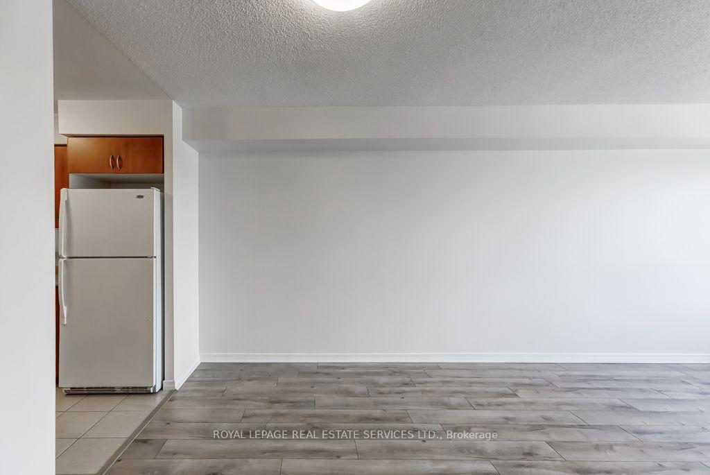 Photo 41 of 61 Heintzman Street, Toronto, Junction Area — HOMEH