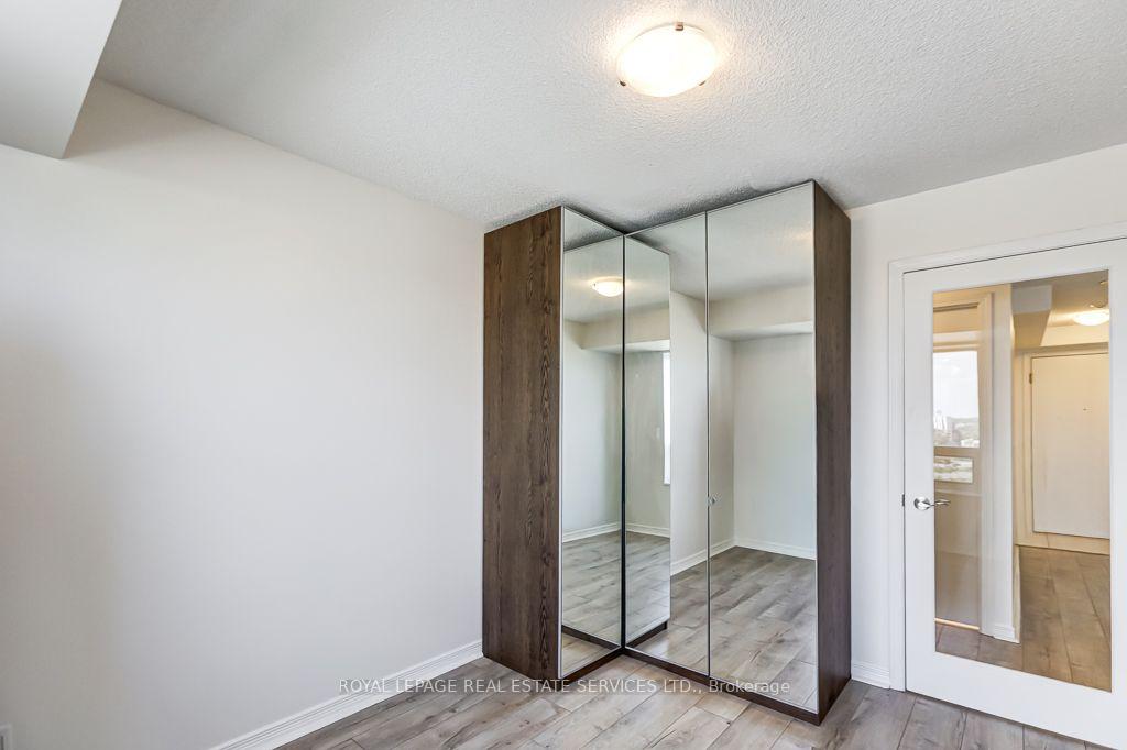 Photo 93 of 61 Heintzman Street, Toronto, Junction Area — HOMEH