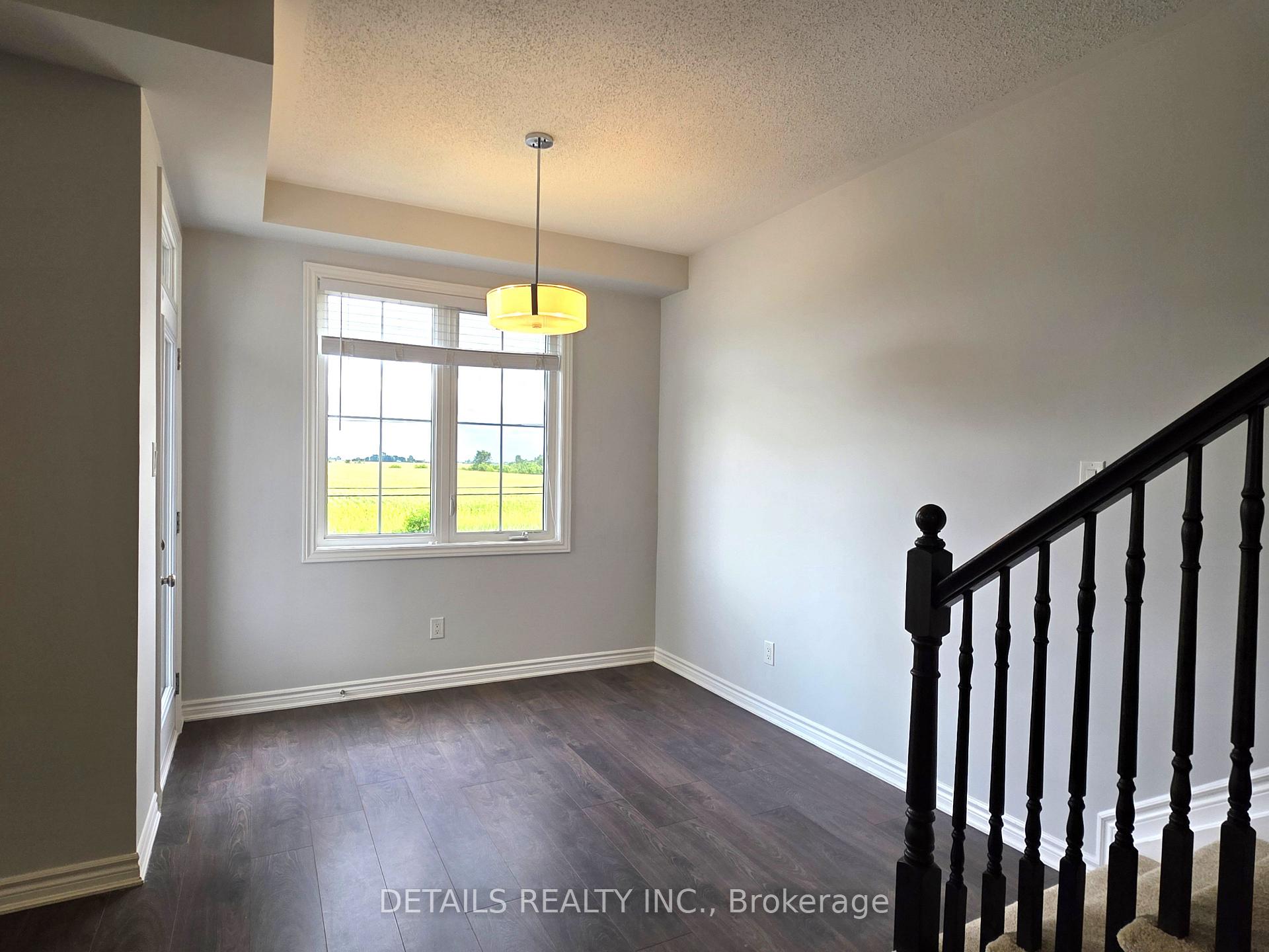 Photo 6 of 203 Hibernian Walk, Ottawa, Kanata - Emerald Meadows/Trailwest — HOMEH