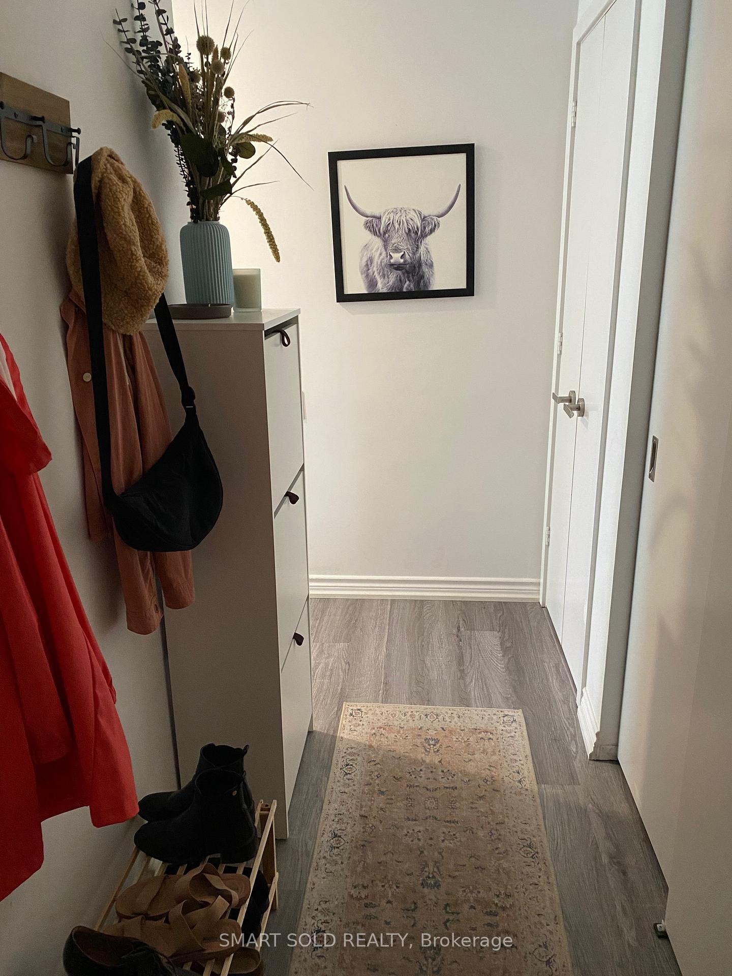 Photo 7 of Unit 1008, 5 St. Joseph Street, Toronto, Bay Street Corridor — HOMEH