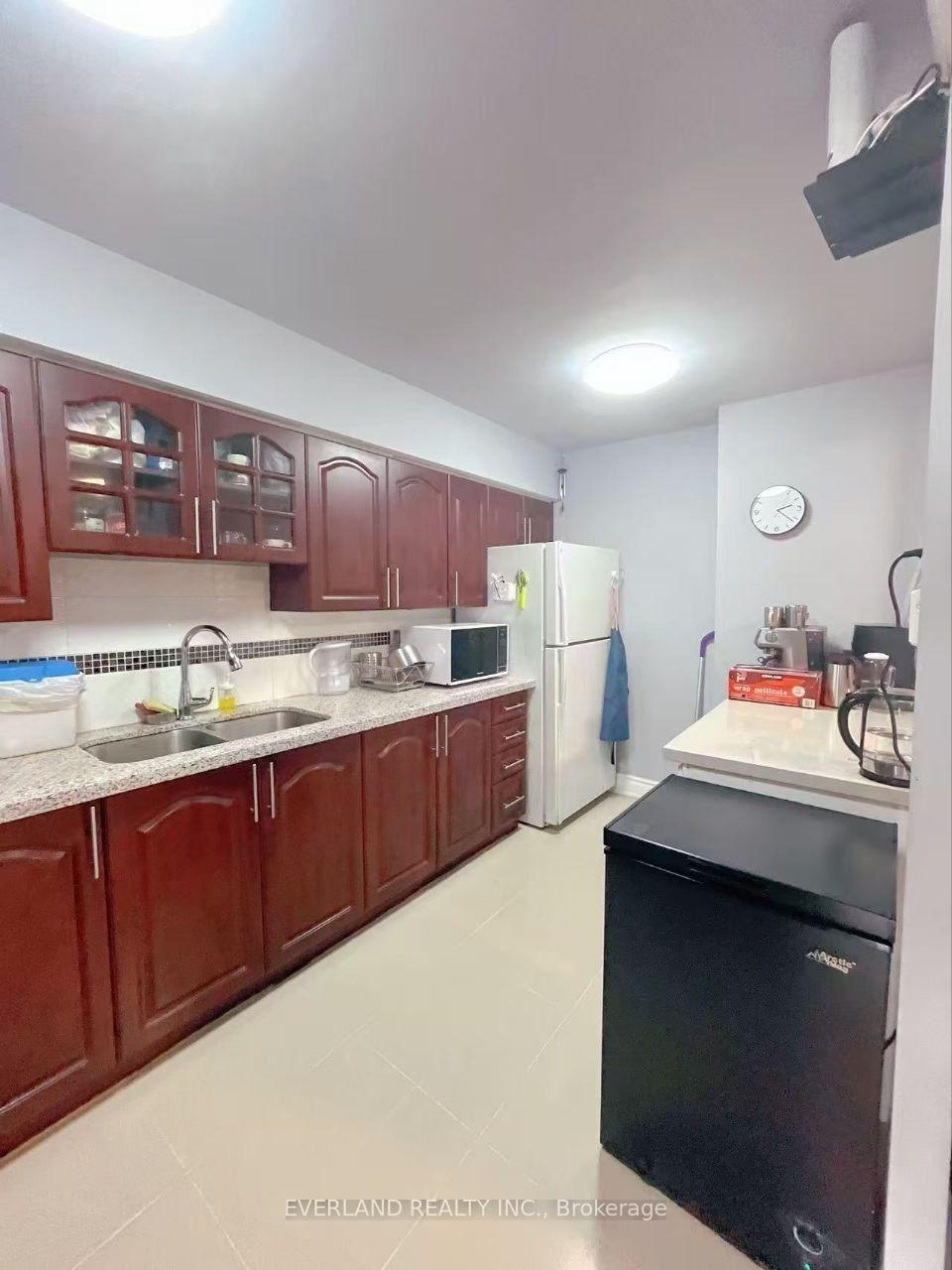 Photo 5 of Unit 303, 2050 Bridletowne Circle, Scarborough, L'Amoreaux — HOMEH