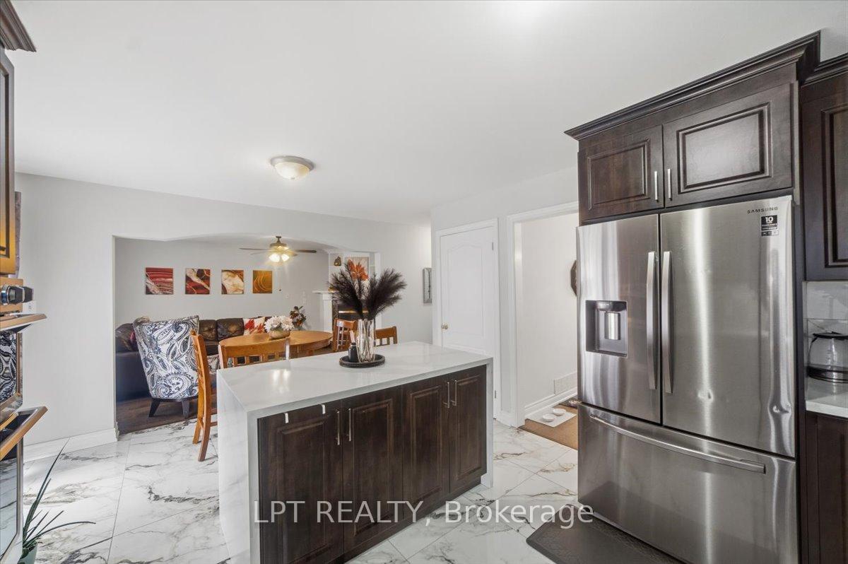 Photo 9 of 48 Nashville Circle, Hamilton, Gershome — HOMEH