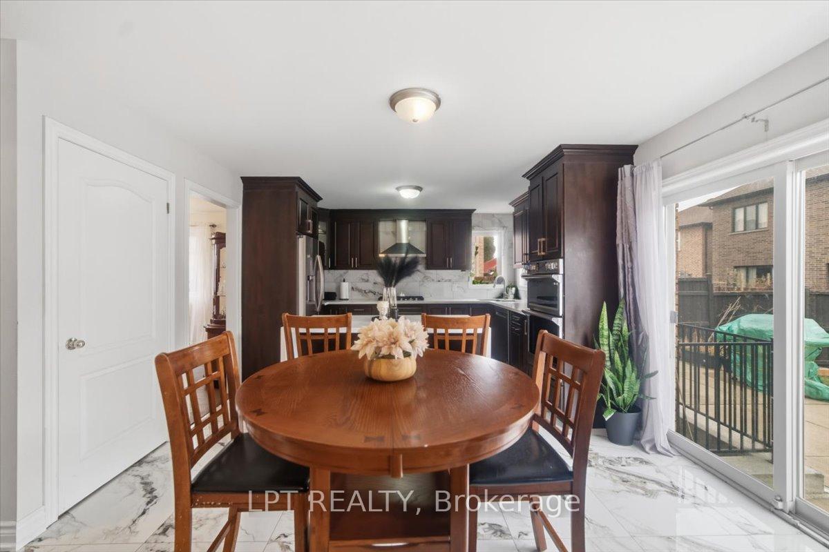 Photo 12 of 48 Nashville Circle, Hamilton, Gershome — HOMEH