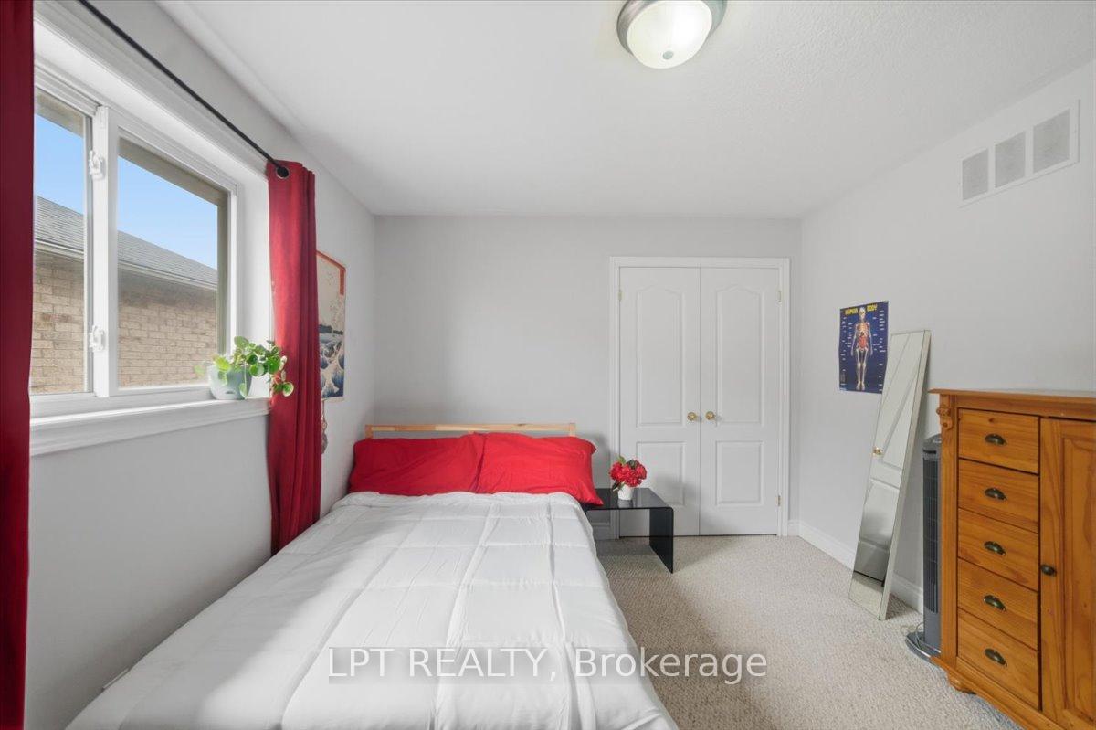 Photo 31 of 48 Nashville Circle, Hamilton, Gershome — HOMEH